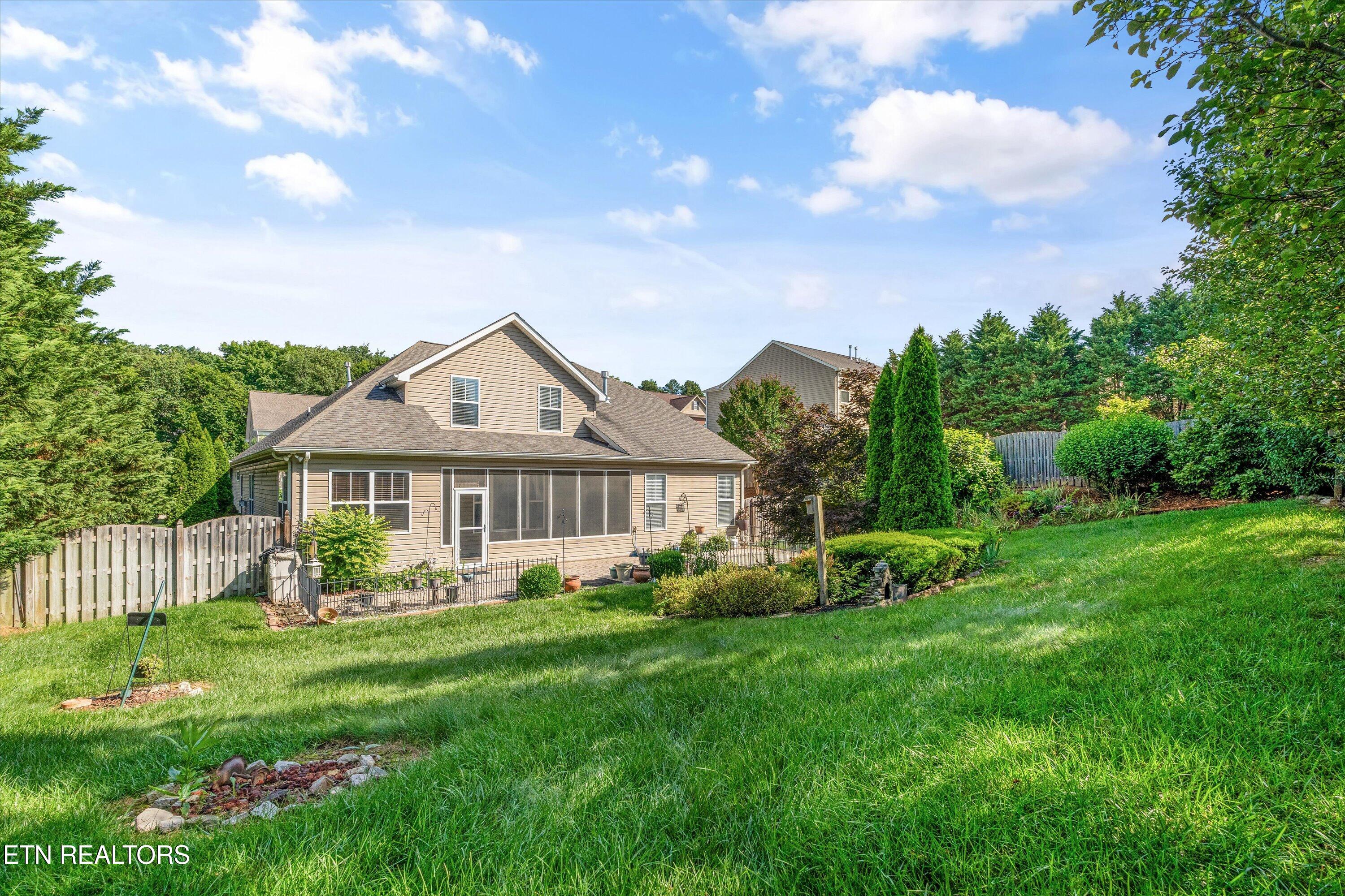 11218 Fox Brook Lane Knoxville TN 37932