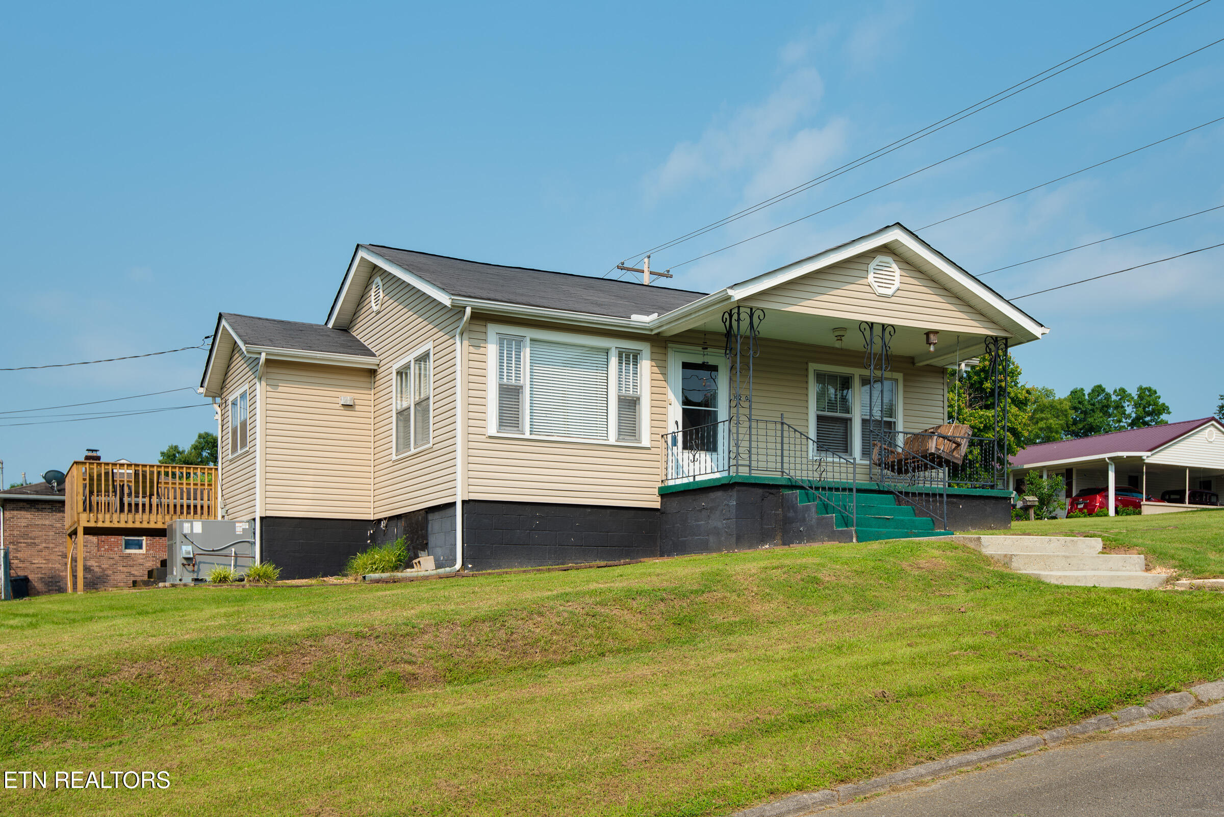 102 O Street Lenoir City TN 37771