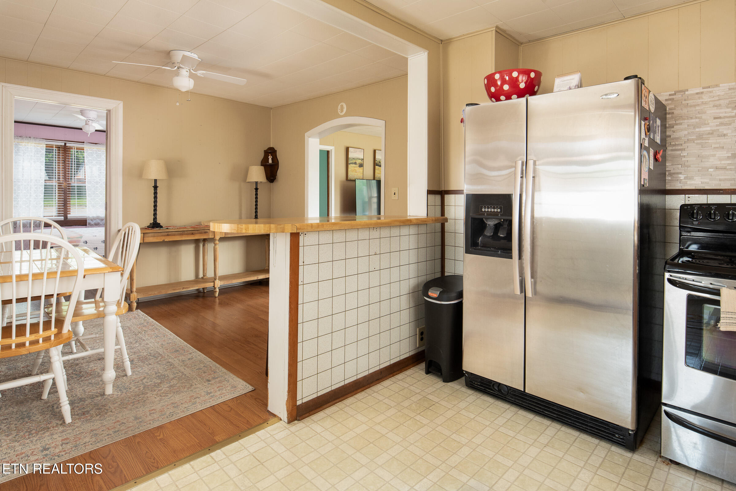 102 O Street Lenoir City TN 37771