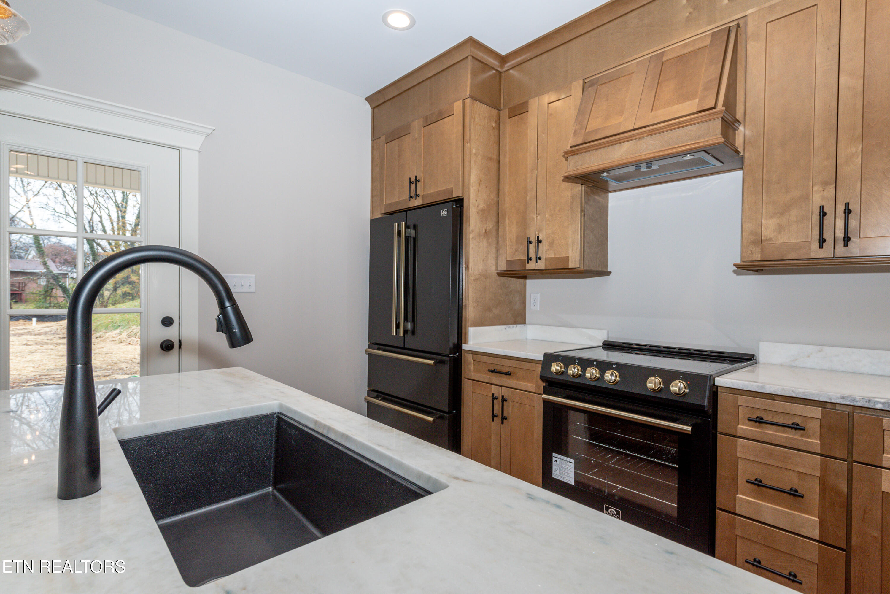 745 Maple Grove Street Maryville TN 37801