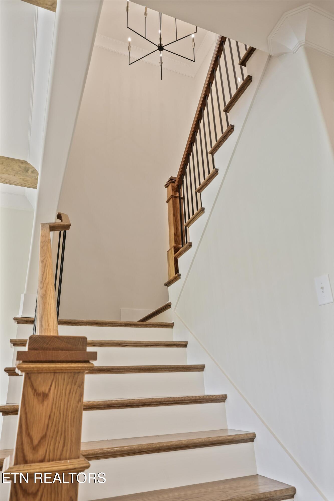 3741 Edgewater Way Louisville TN 37777