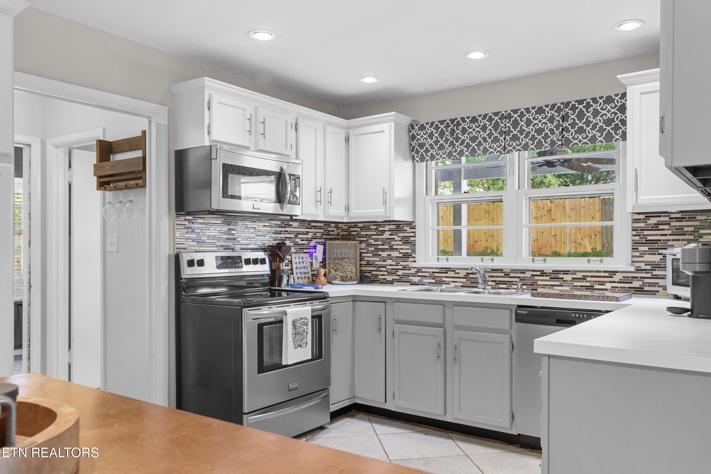 3809 Essary Drive Knoxville TN 37918