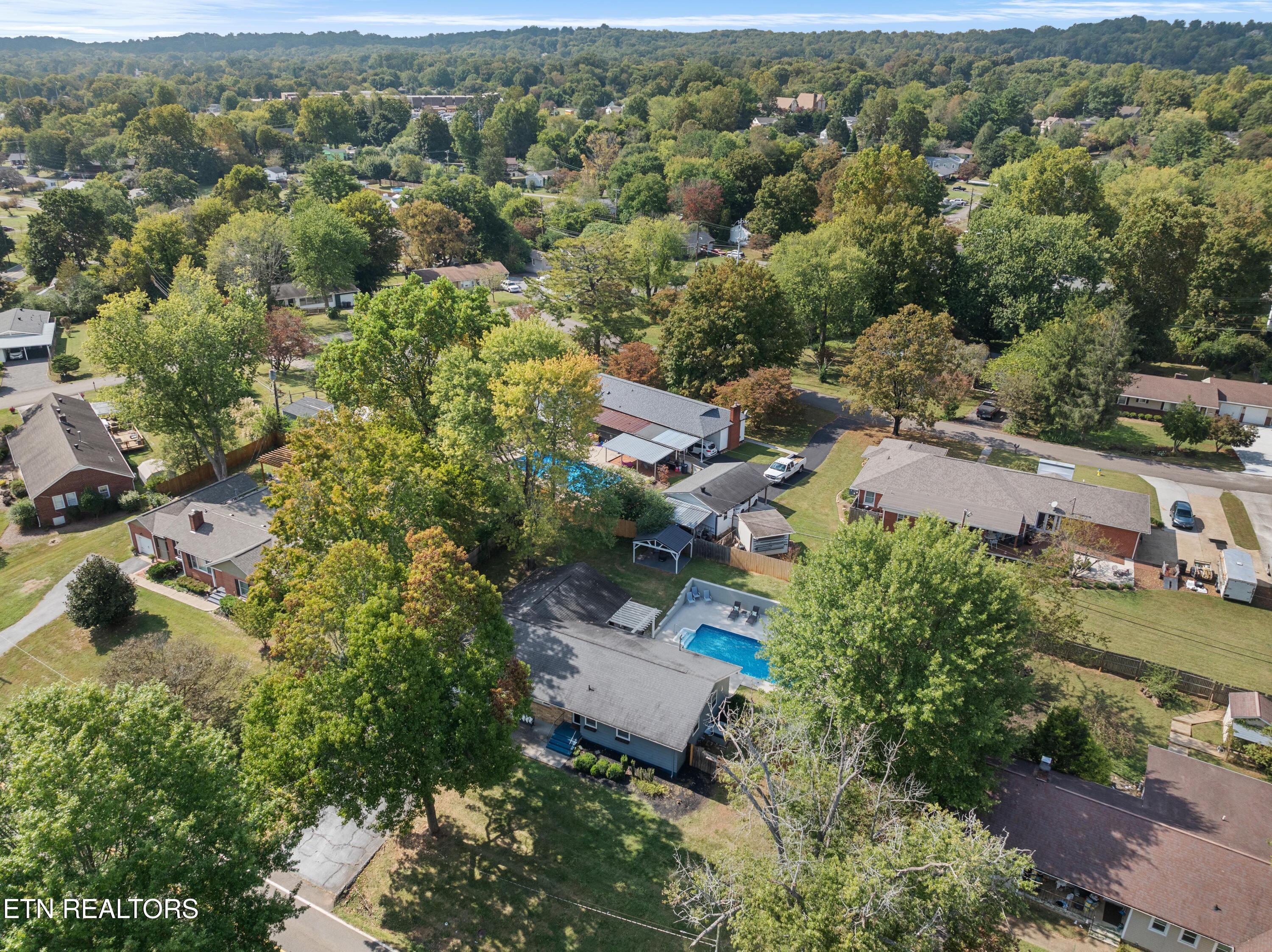 3809 Essary Drive Knoxville TN 37918