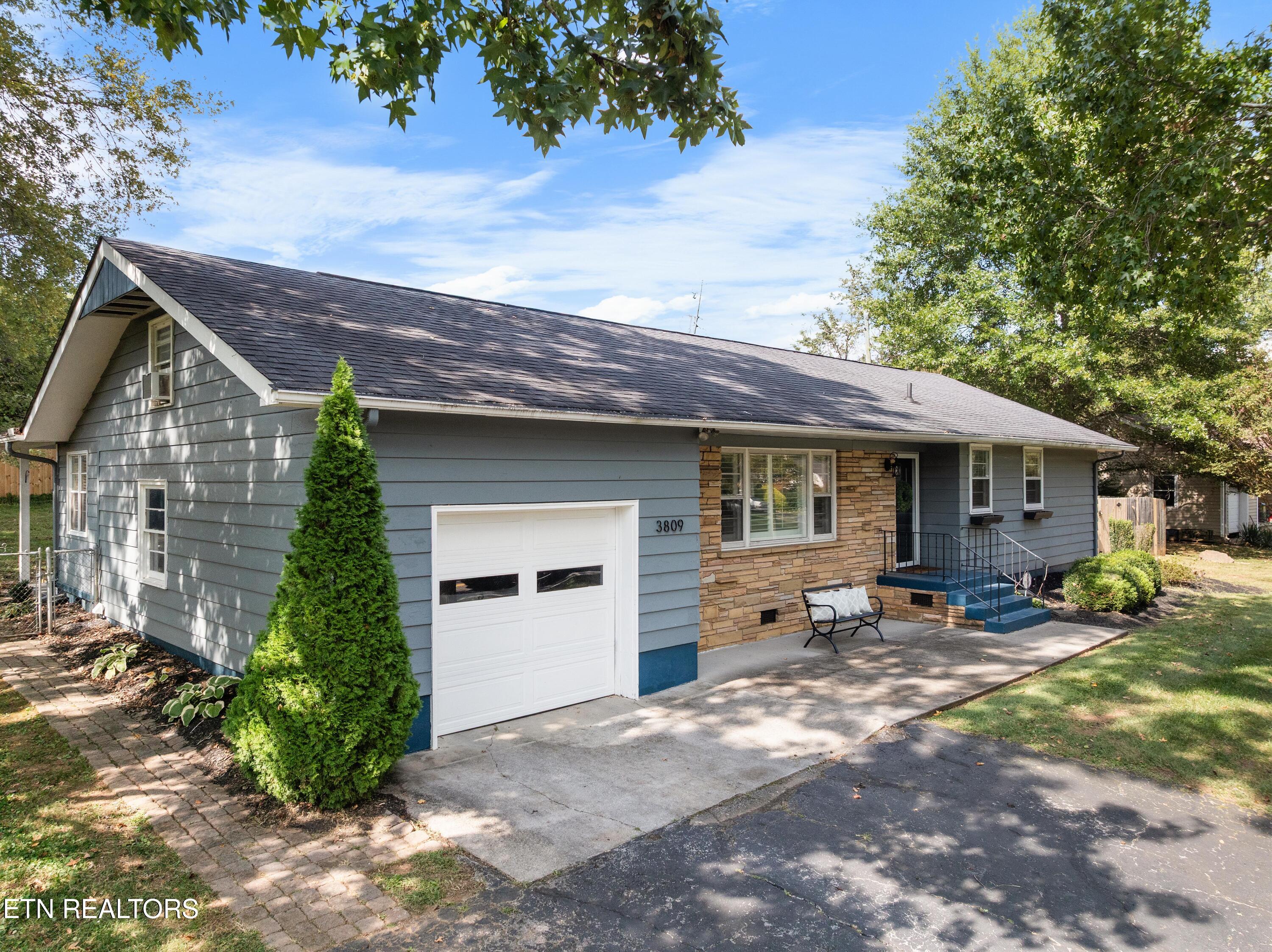 3809 Essary Drive Knoxville TN 37918