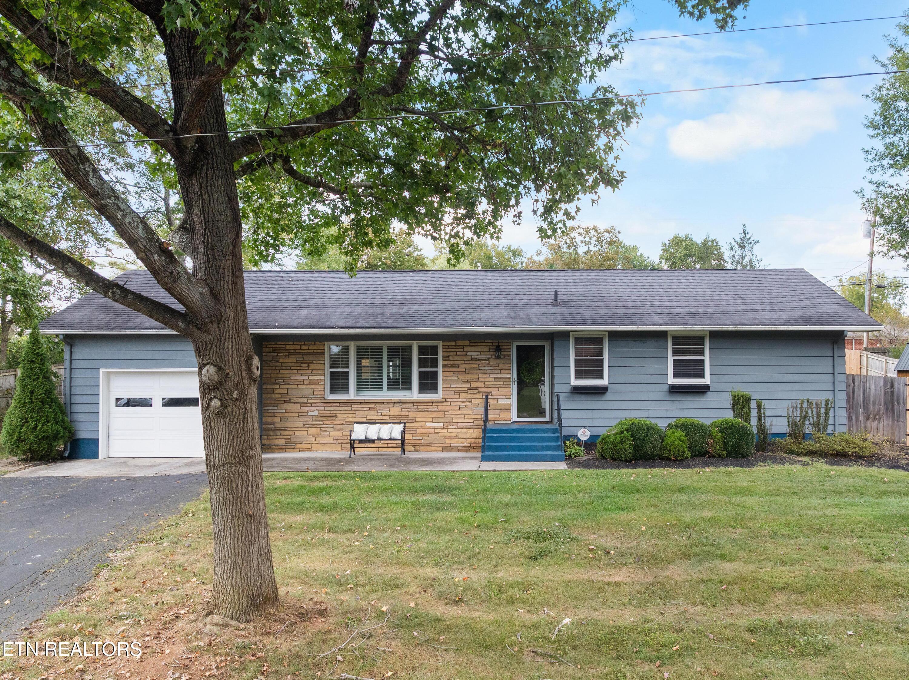 3809 Essary Drive Knoxville TN 37918