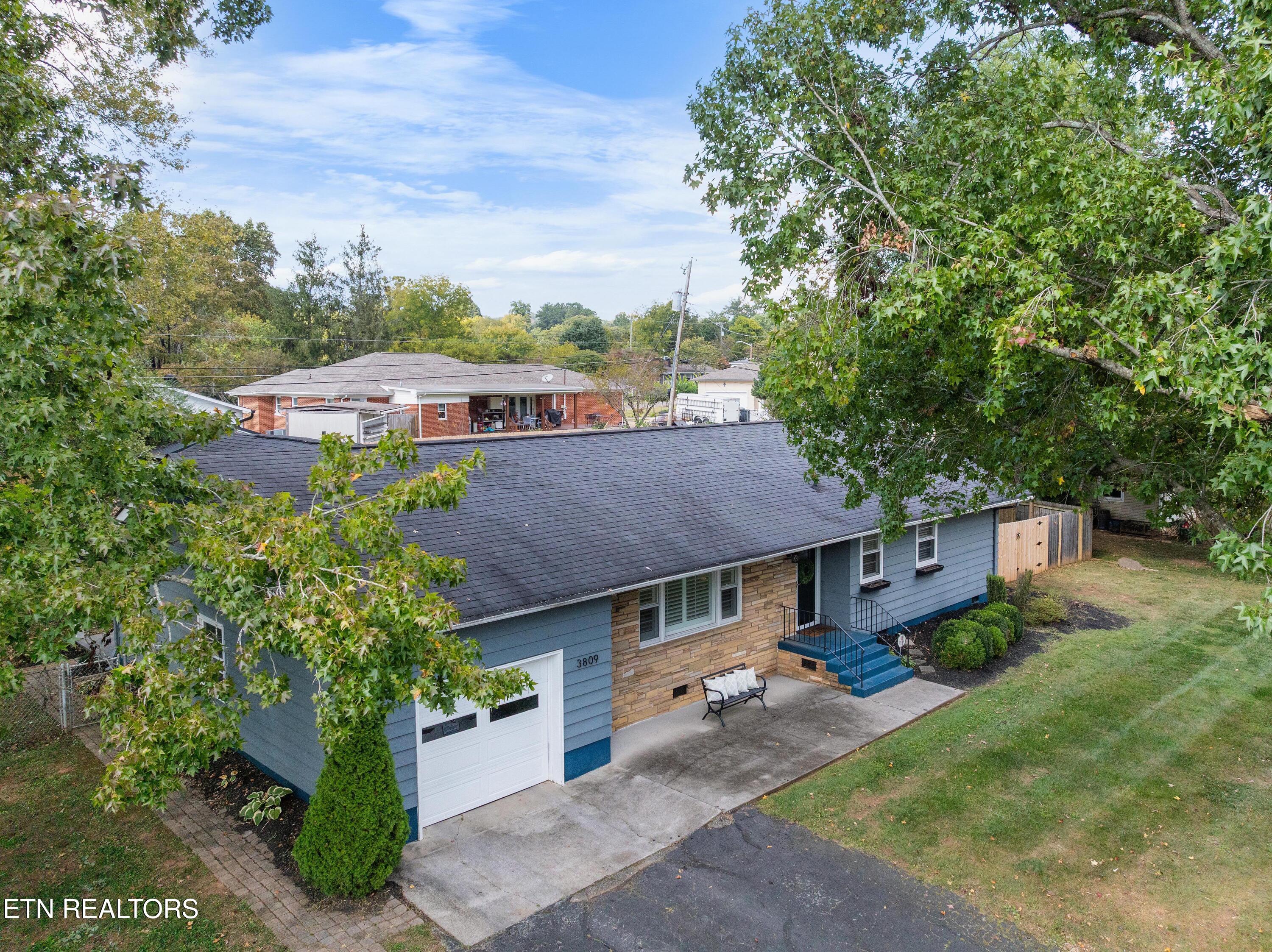 3809 Essary Drive Knoxville TN 37918