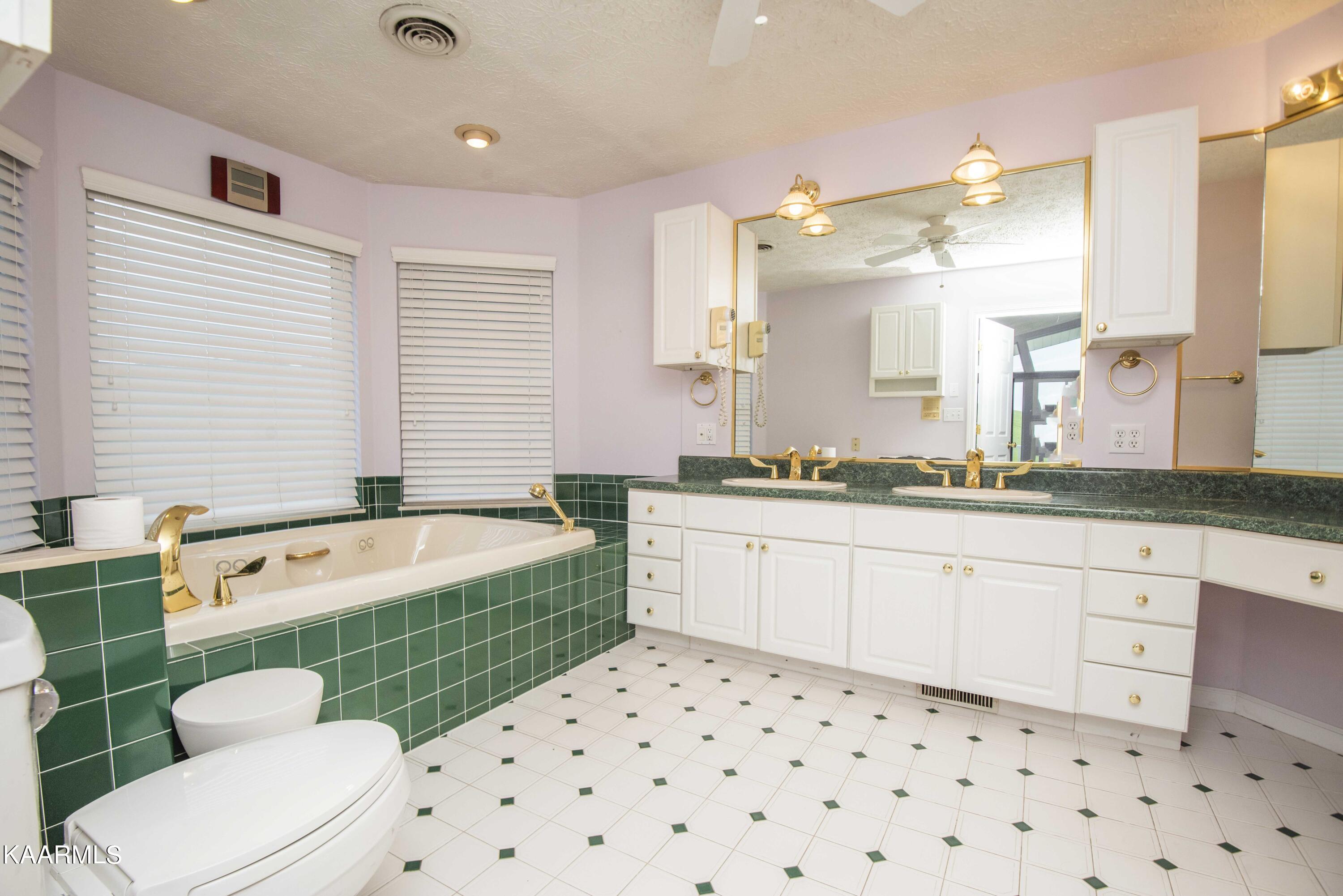3014 Sugarwood Drive Kodak TN 37764
