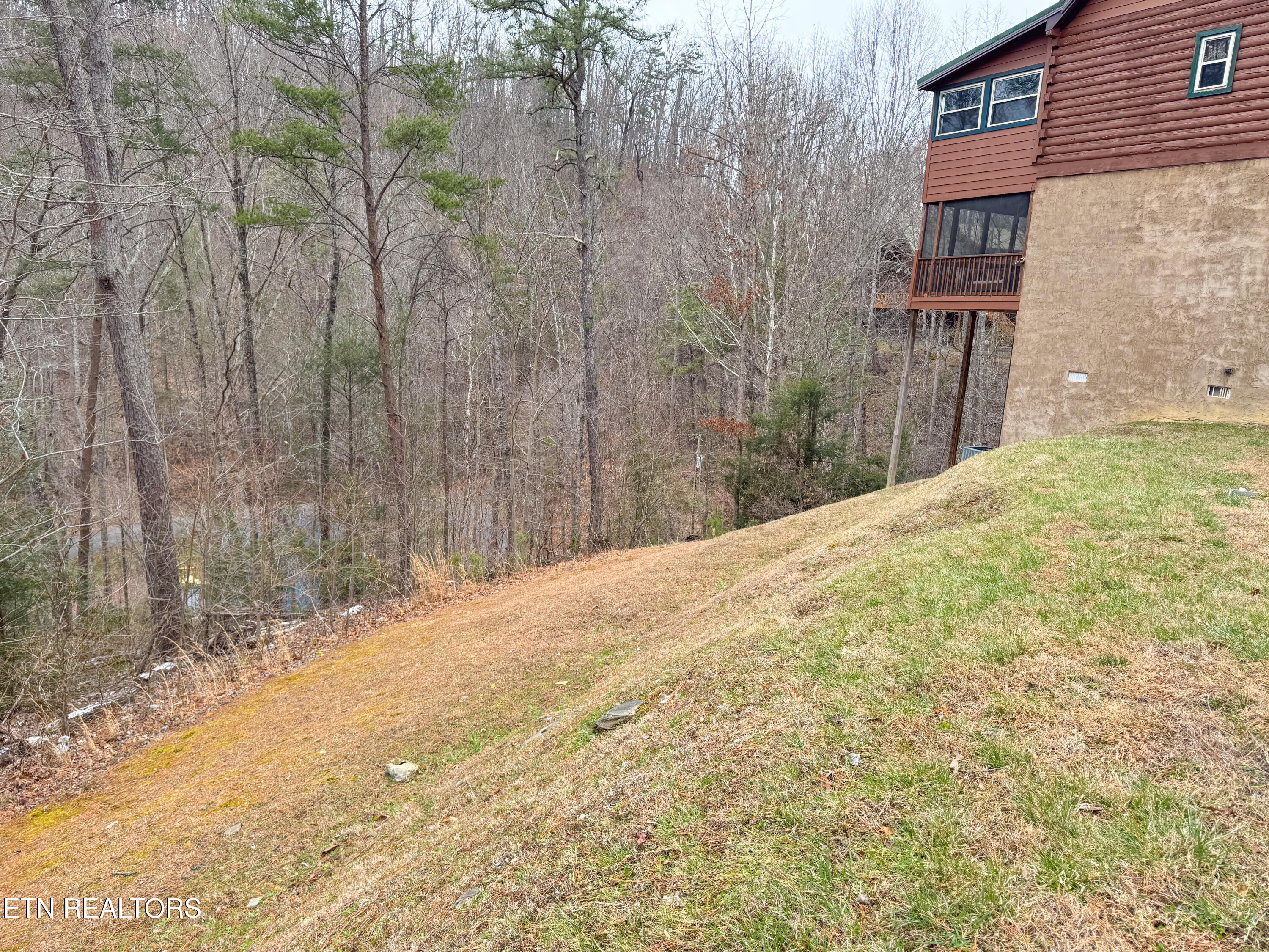 829 Boone Acres Lane Pigeon Forge TN 37863