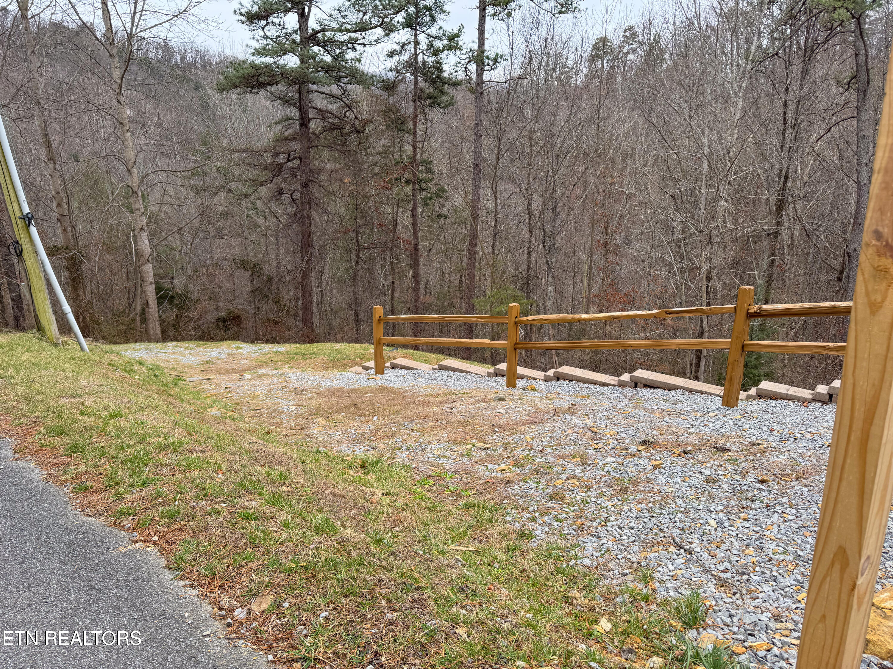 829 Boone Acres Lane Pigeon Forge TN 37863