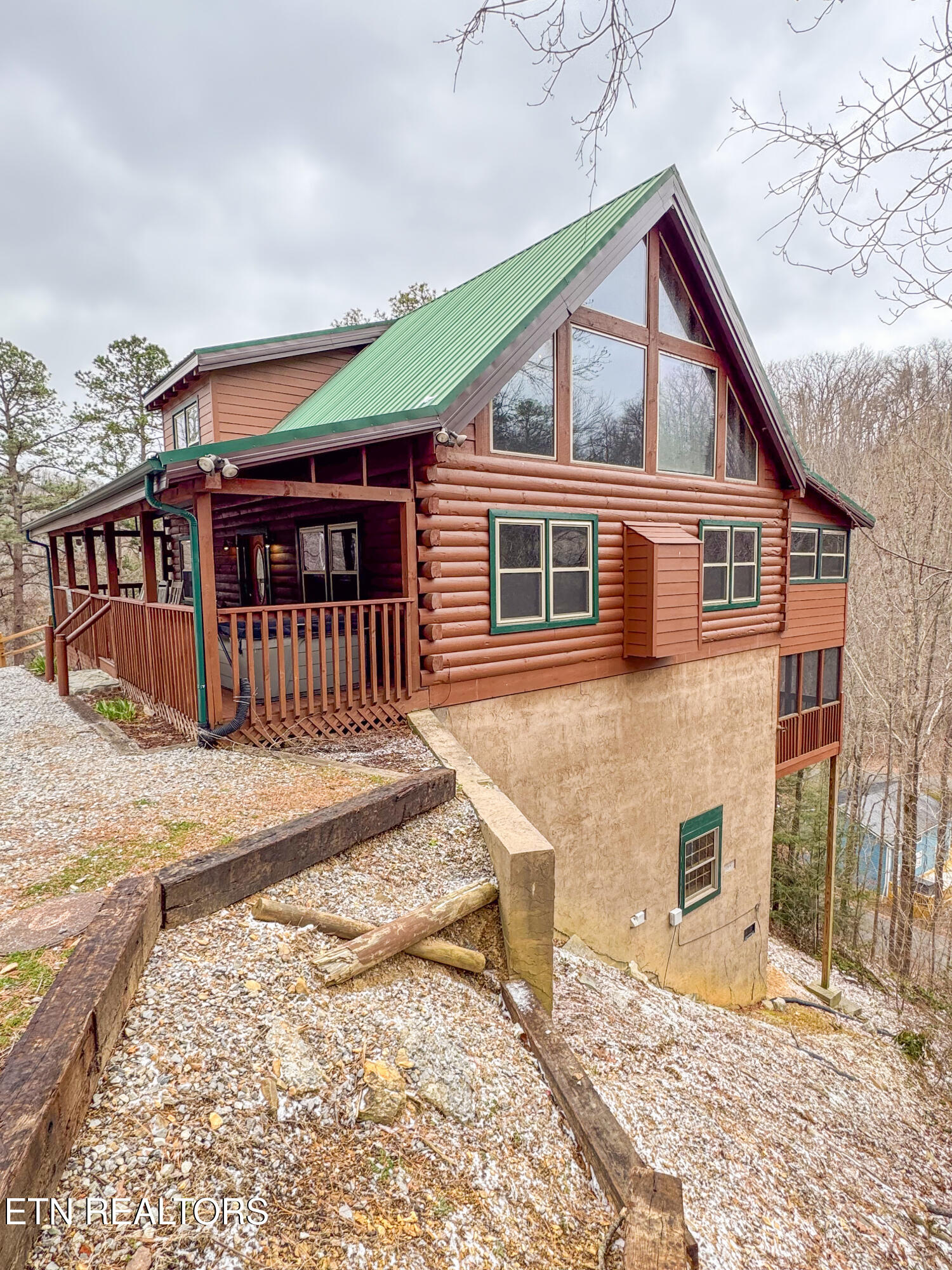 829 Boone Acres Lane Pigeon Forge TN 37863