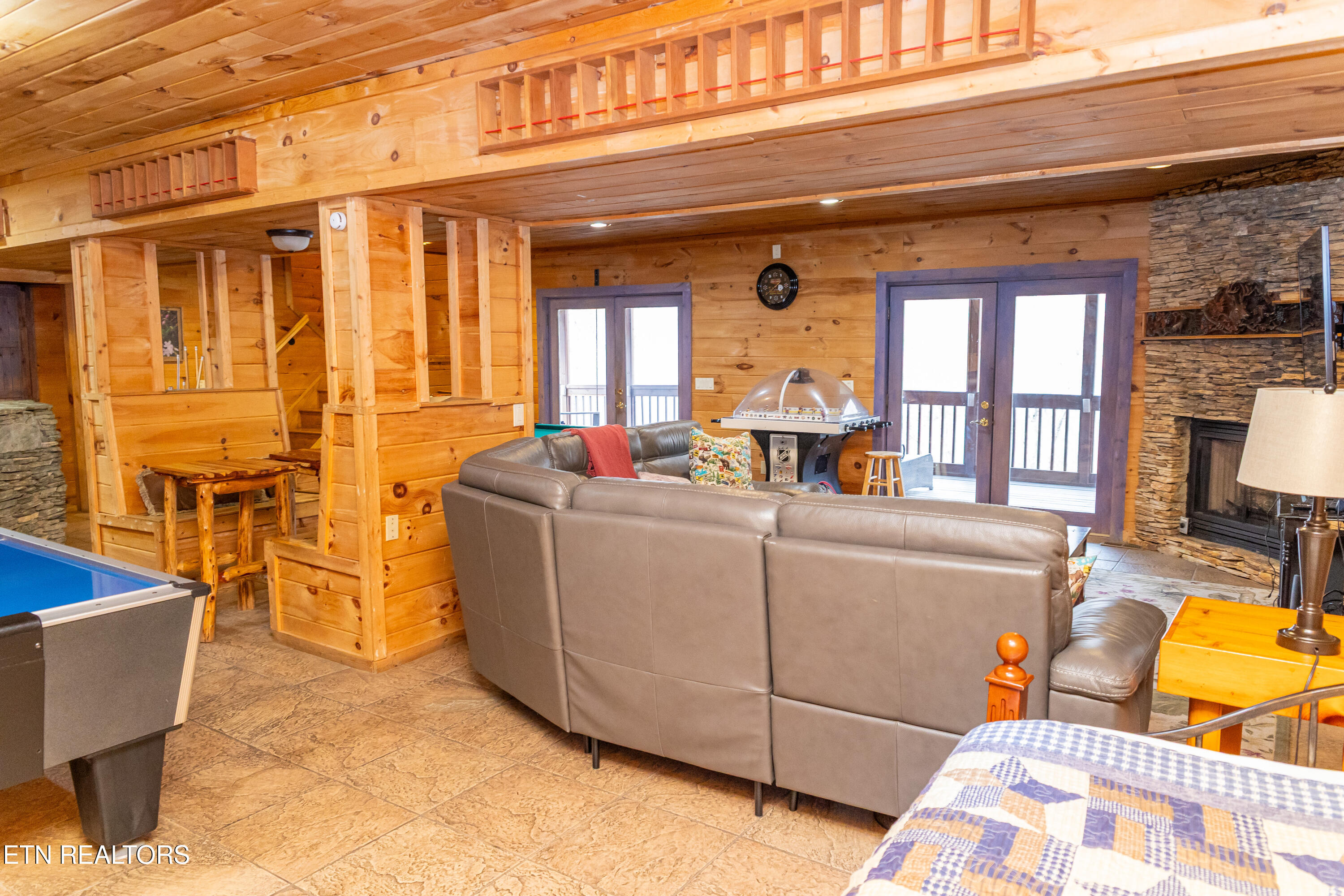 829 Boone Acres Lane Pigeon Forge TN 37863