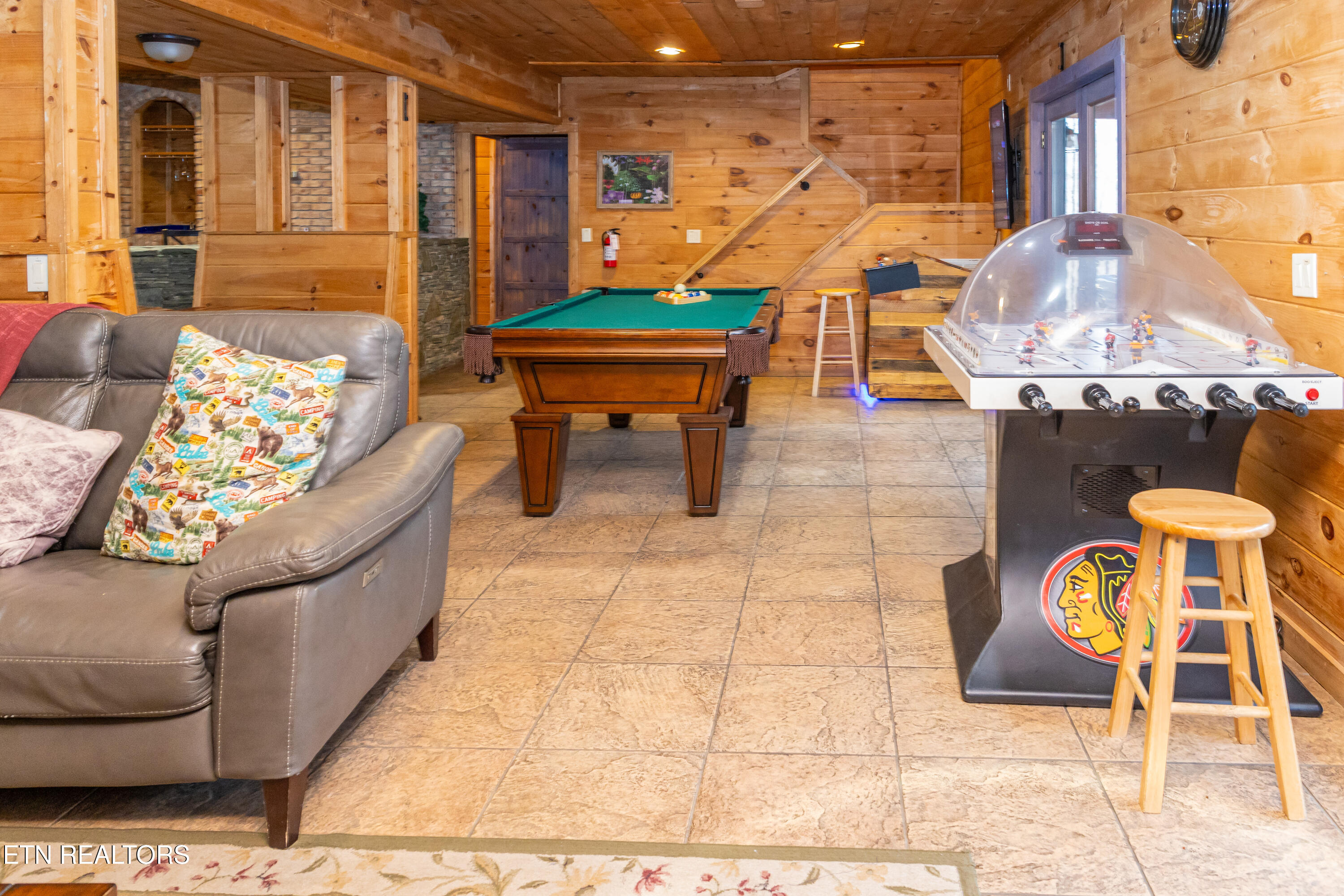 829 Boone Acres Lane Pigeon Forge TN 37863