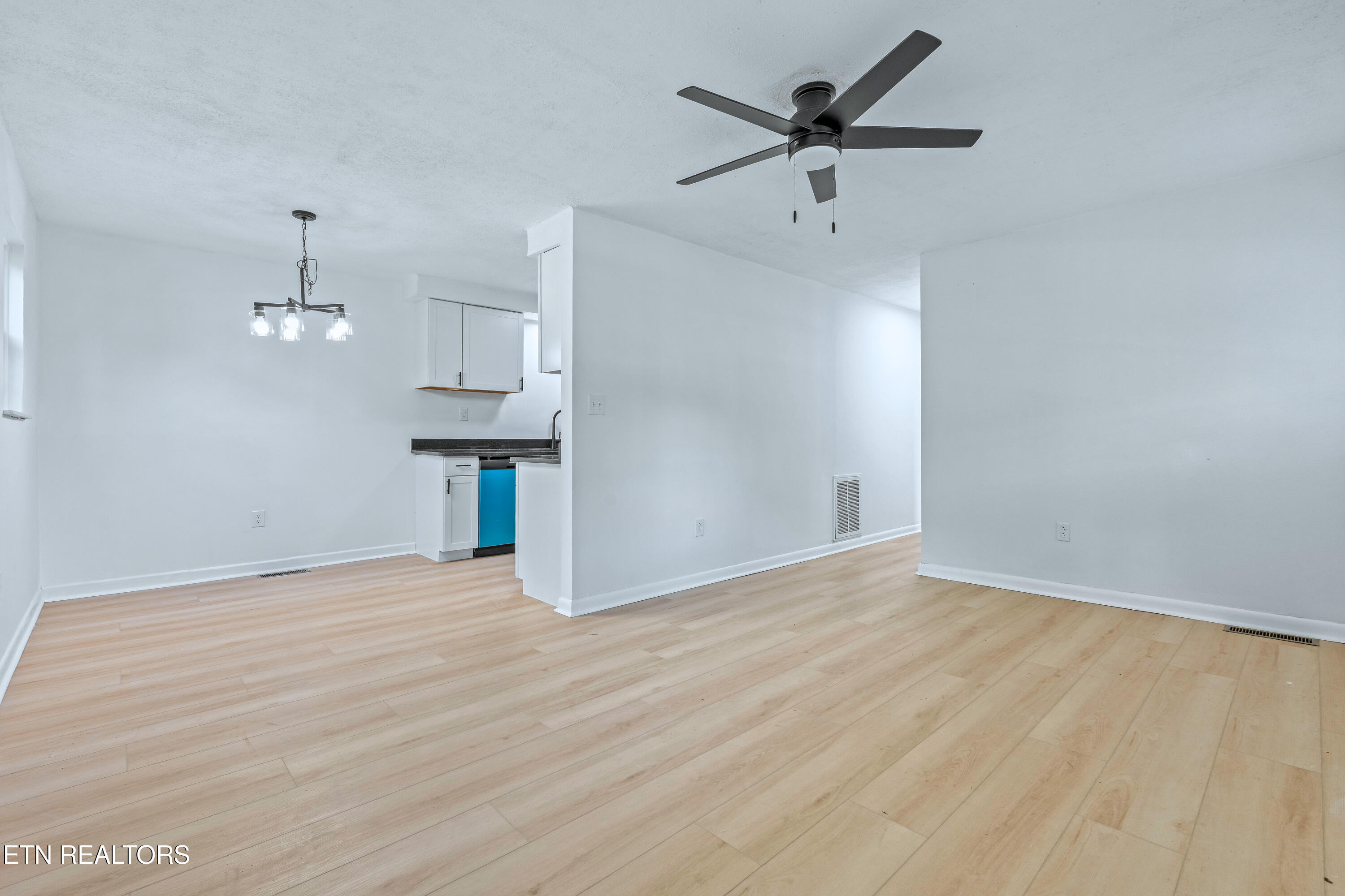 356 Beechwood Lane Clinton TN 37716