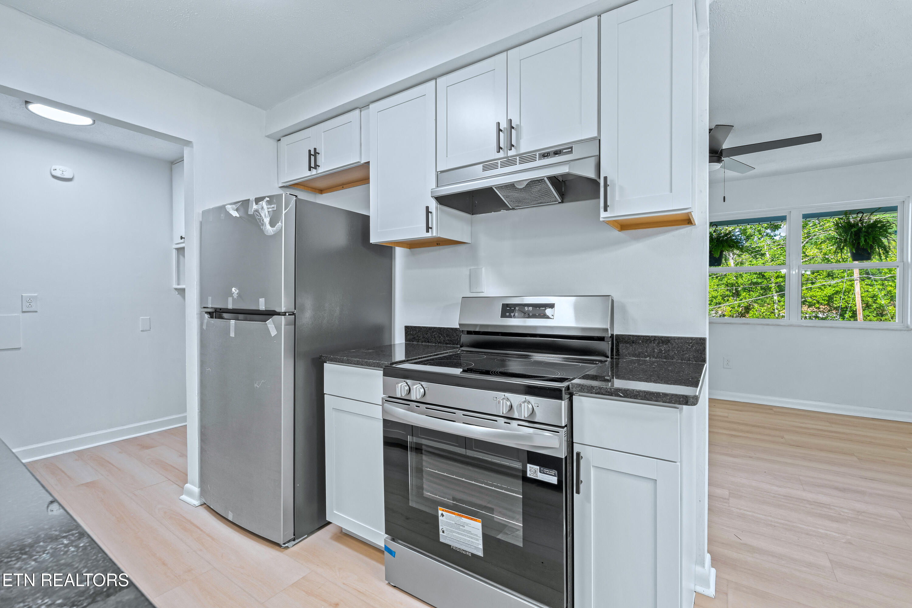 356 Beechwood Lane Clinton TN 37716