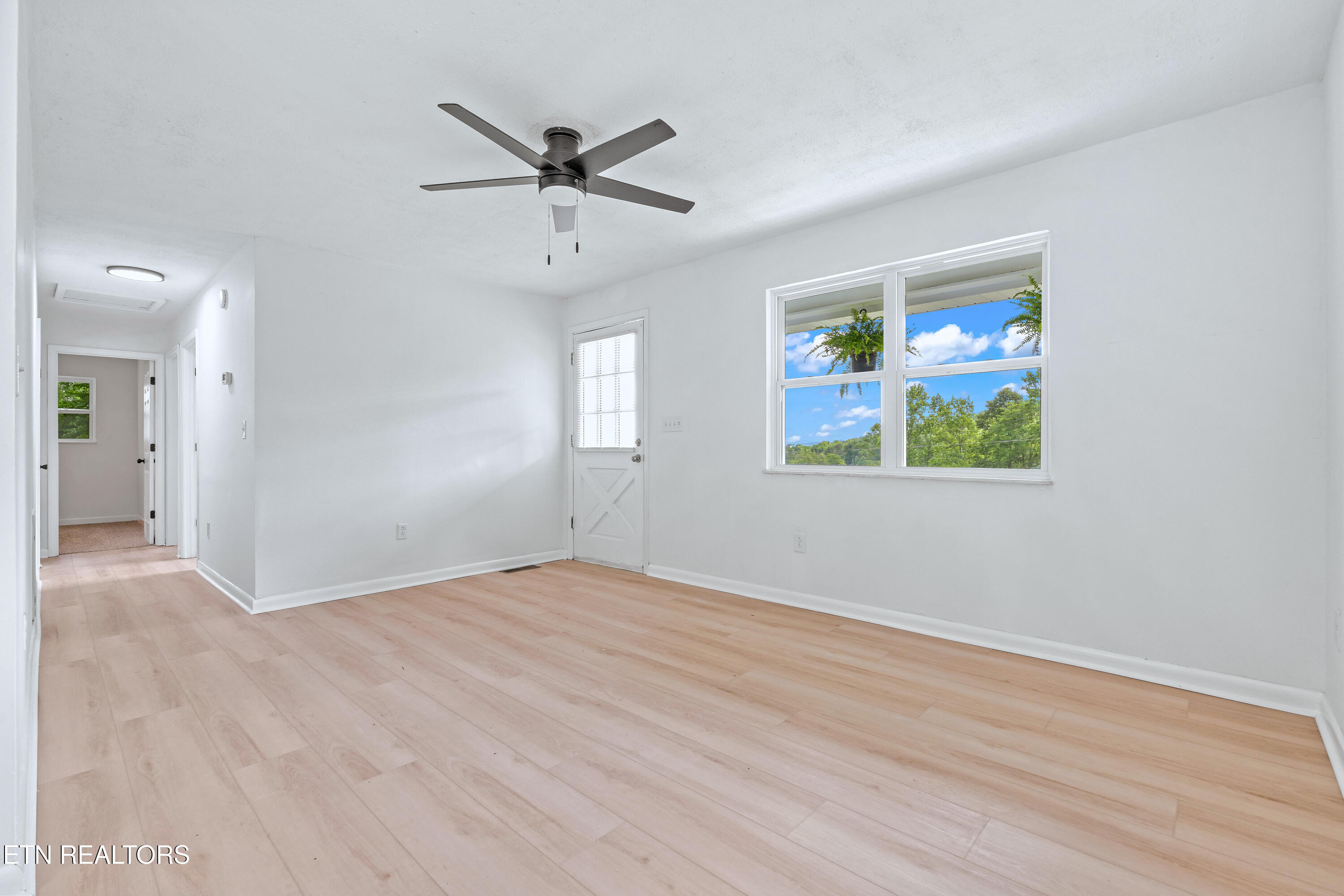 356 Beechwood Lane Clinton TN 37716