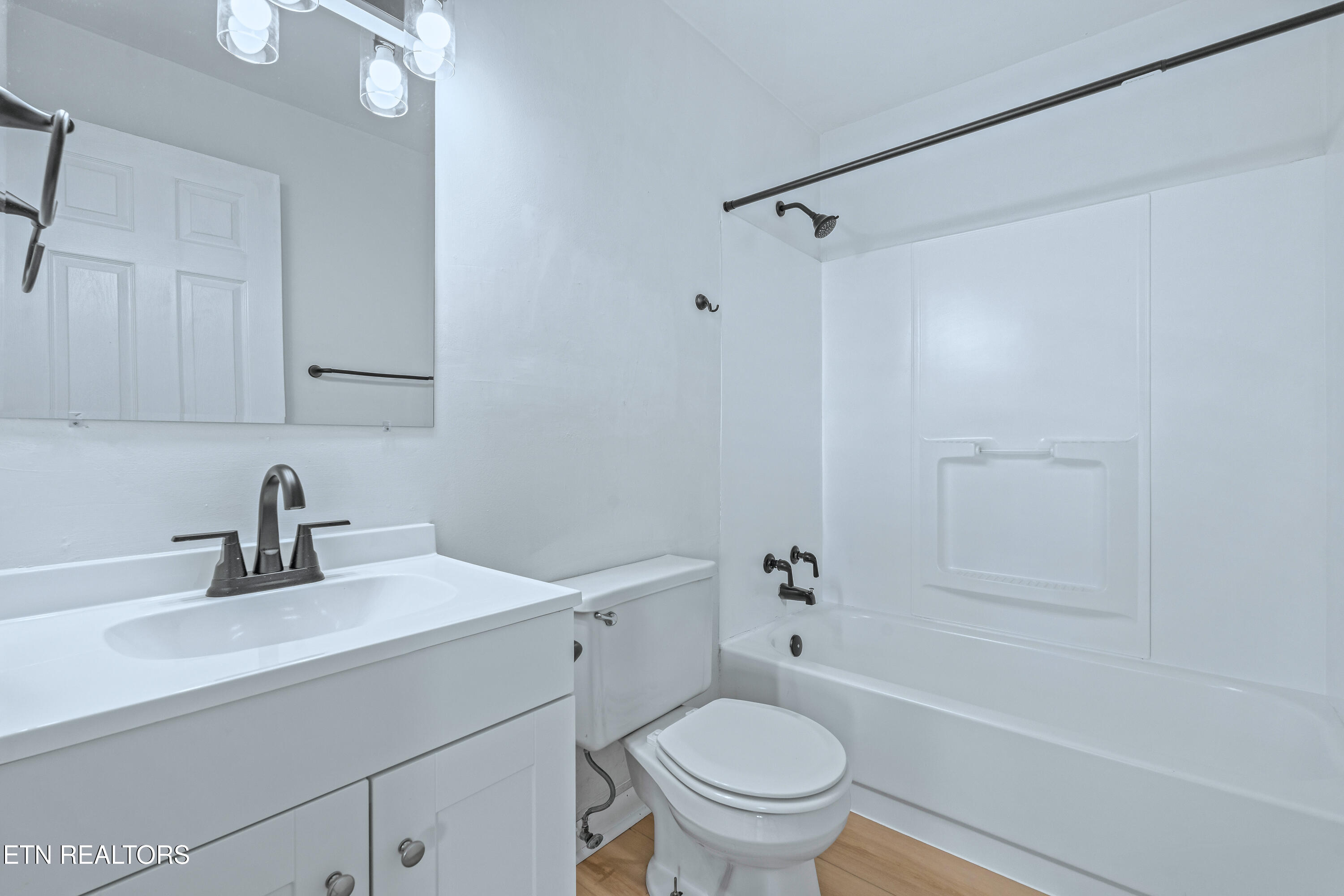 356 Beechwood Lane Clinton TN 37716