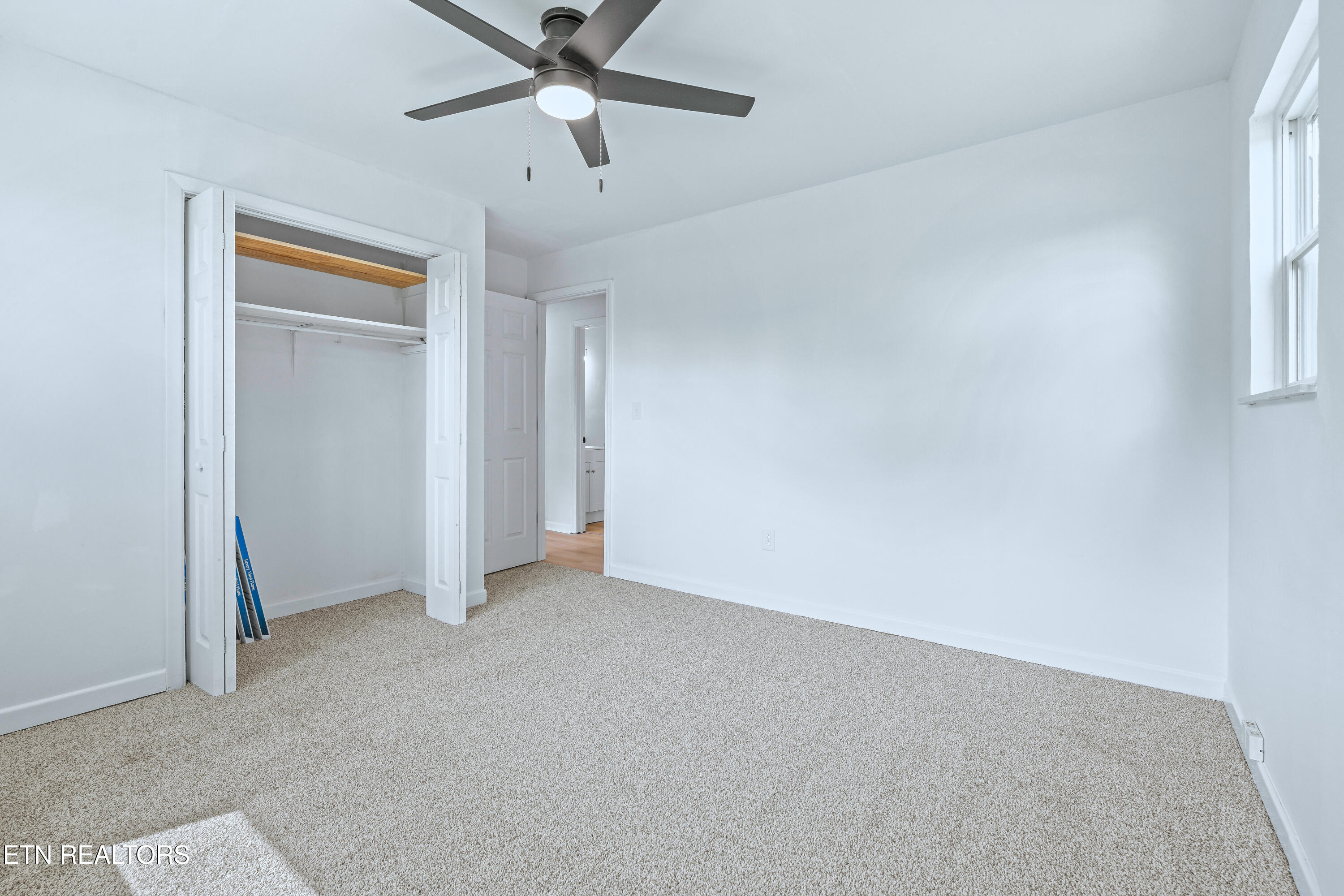 356 Beechwood Lane Clinton TN 37716