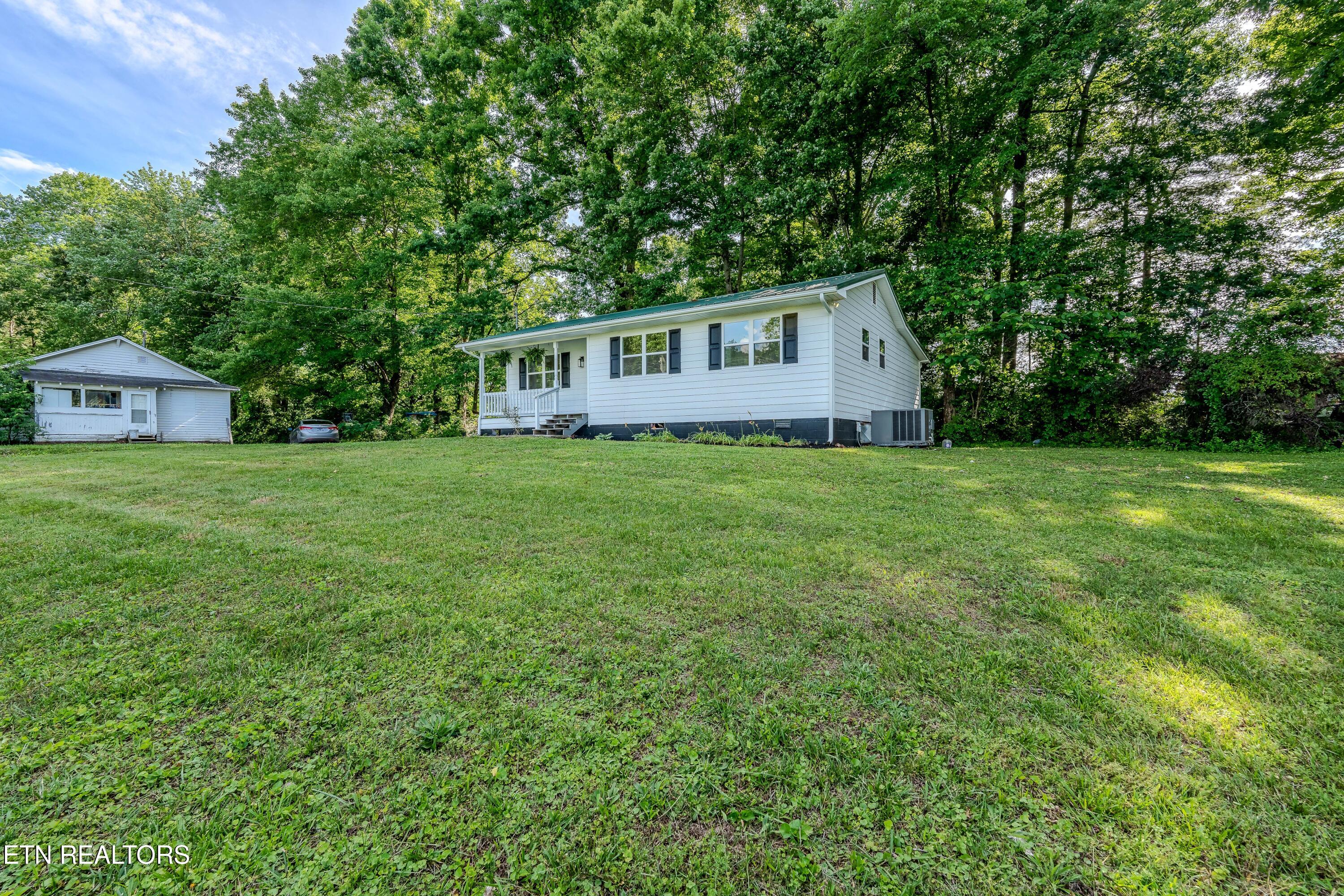 356 Beechwood Lane Clinton TN 37716