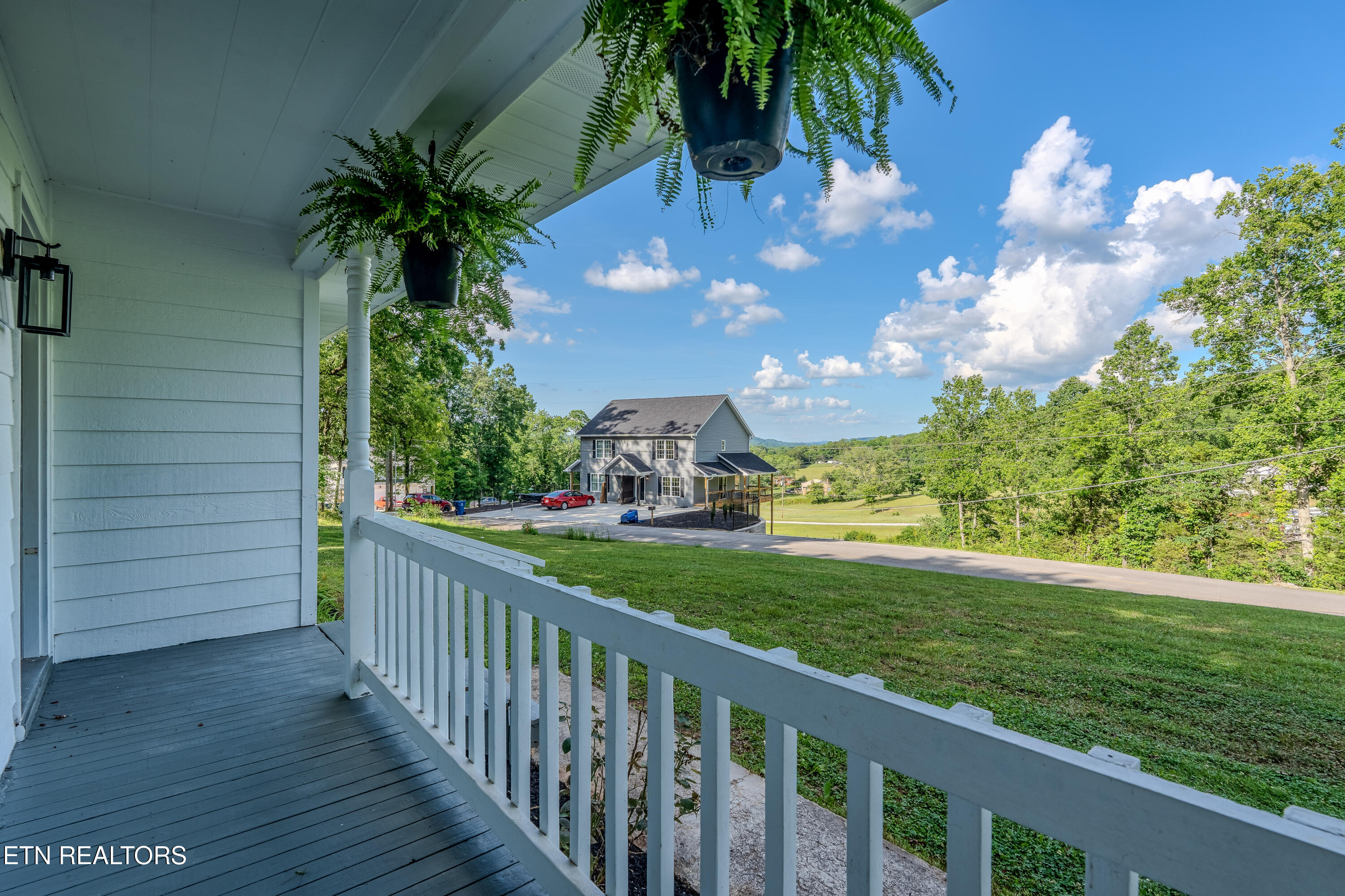 356 Beechwood Lane Clinton TN 37716