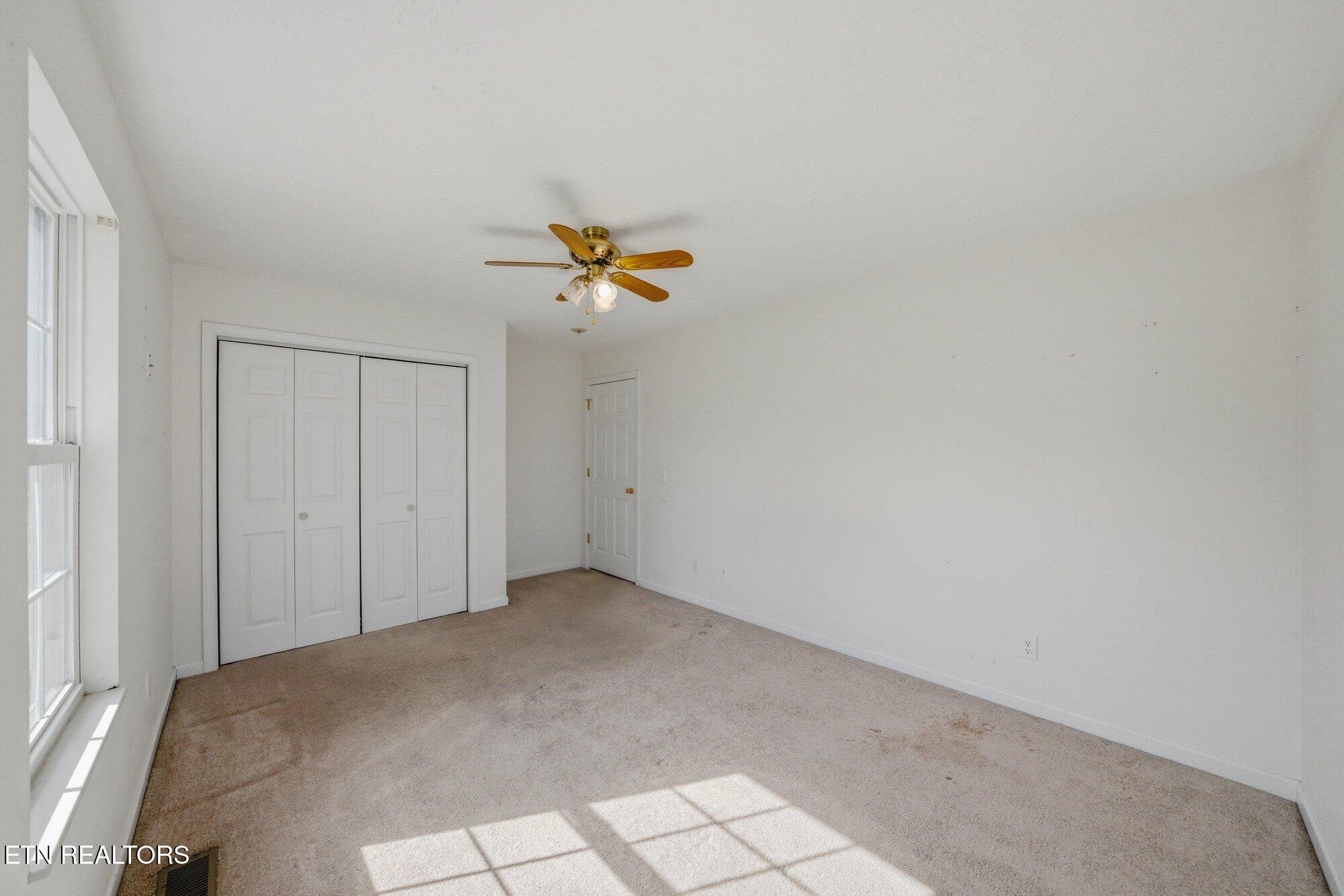 231 Henderson Avenue Sevierville TN 37862