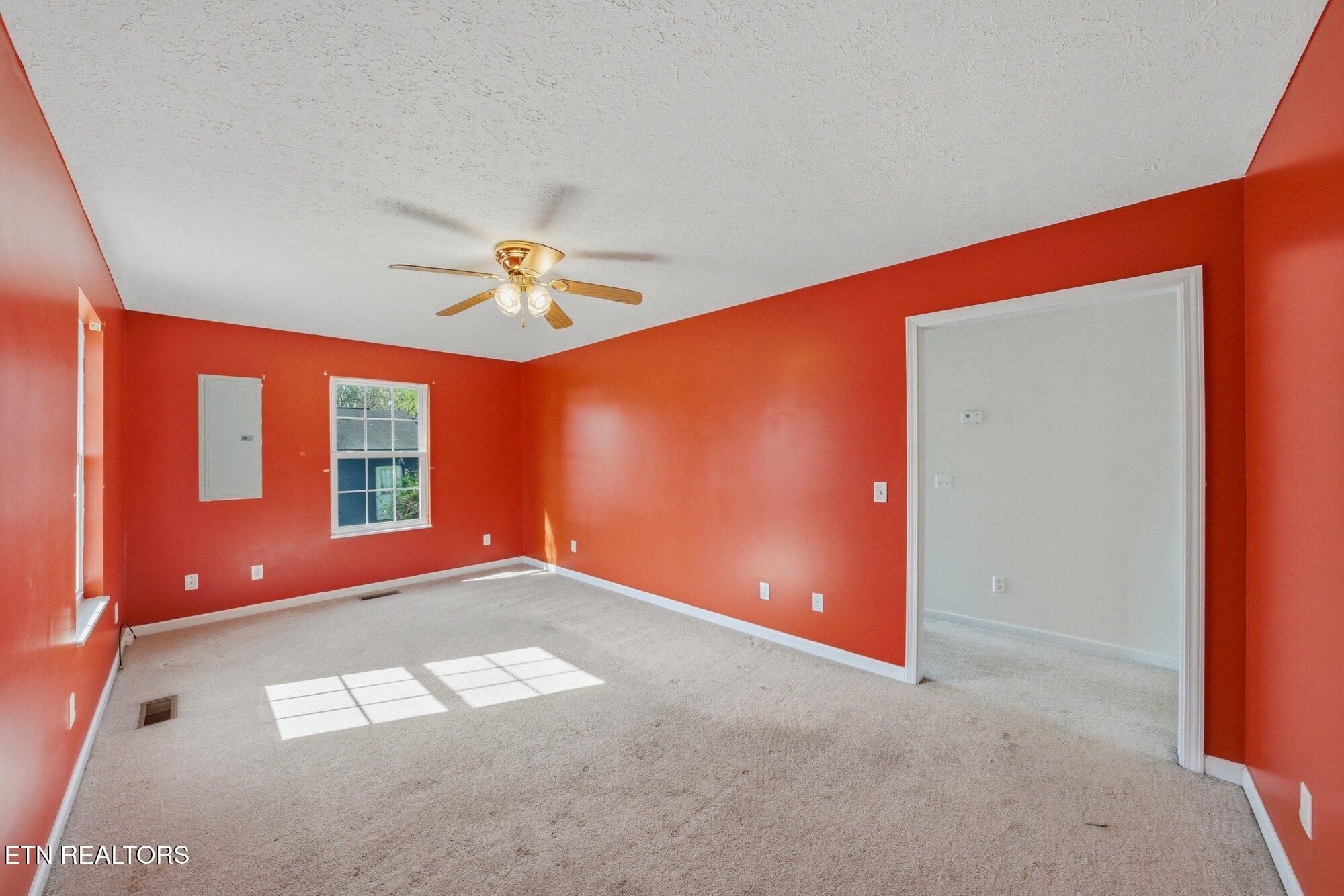 231 Henderson Avenue Sevierville TN 37862