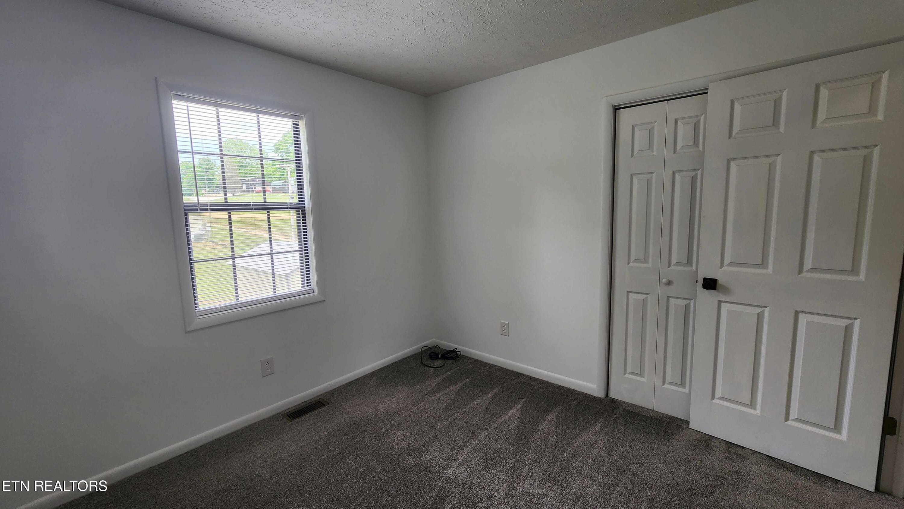 1825 Freehill Road Celina TN 38551