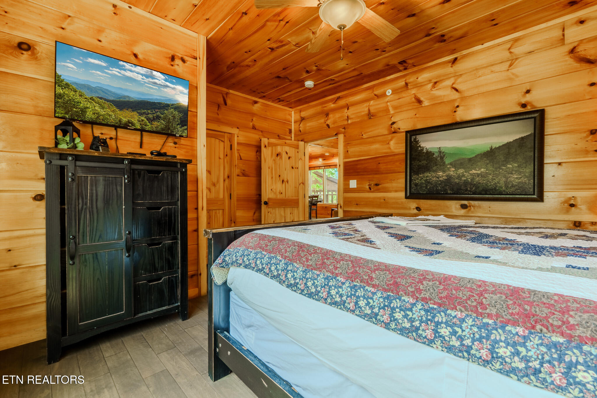 1116 Greenbriar Village Lane Gatlinburg TN 37738