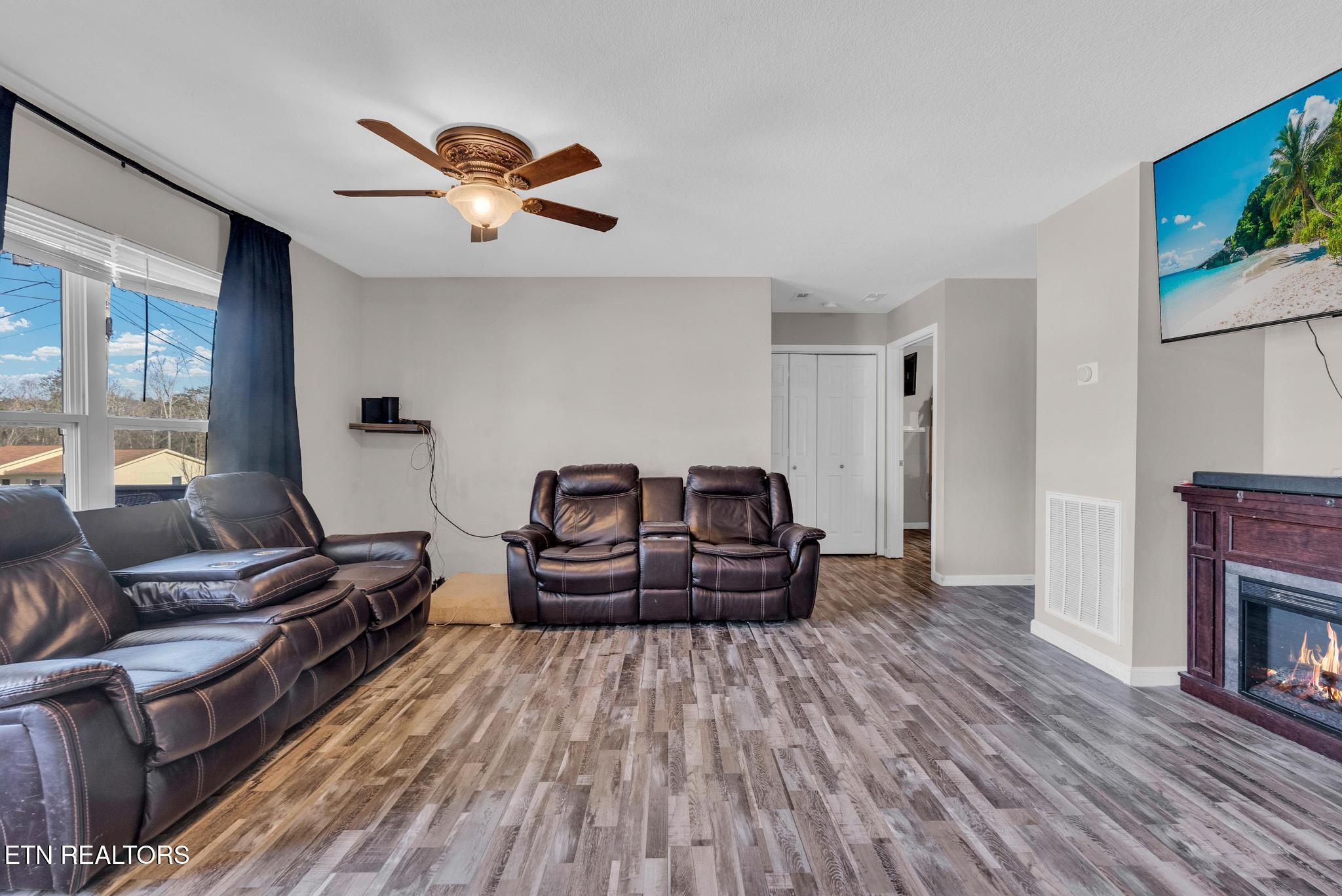 42 E Fuller Drive Crossville TN 38555