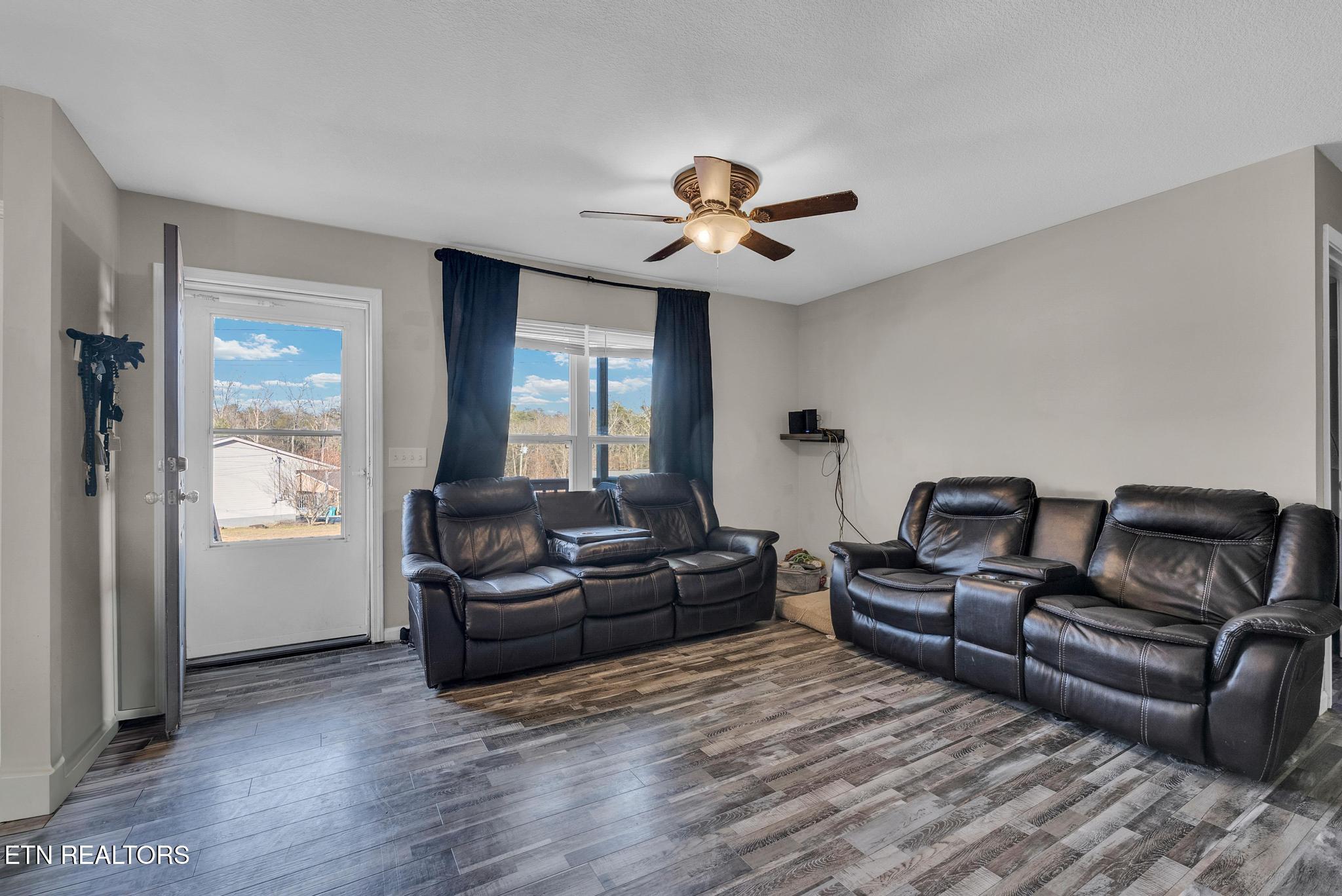 42 E Fuller Drive Crossville TN 38555