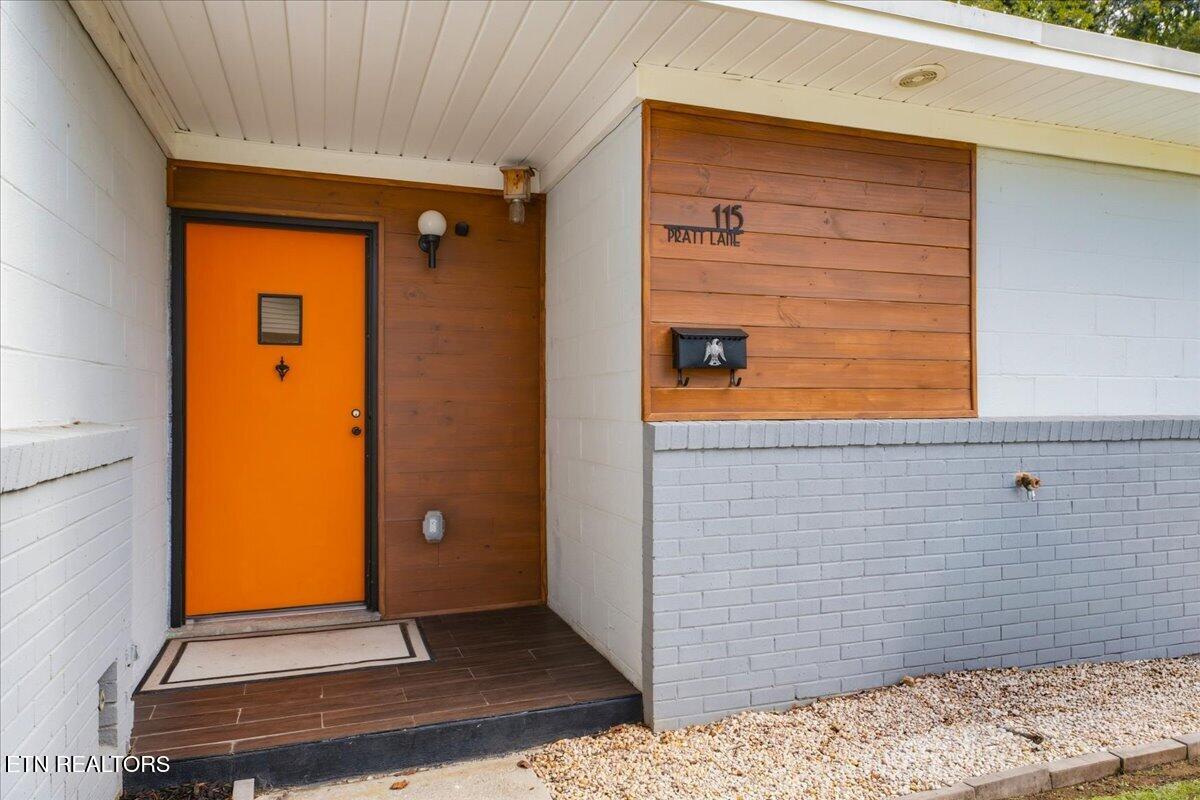 115 Pratt Lane Oak Ridge TN 37830