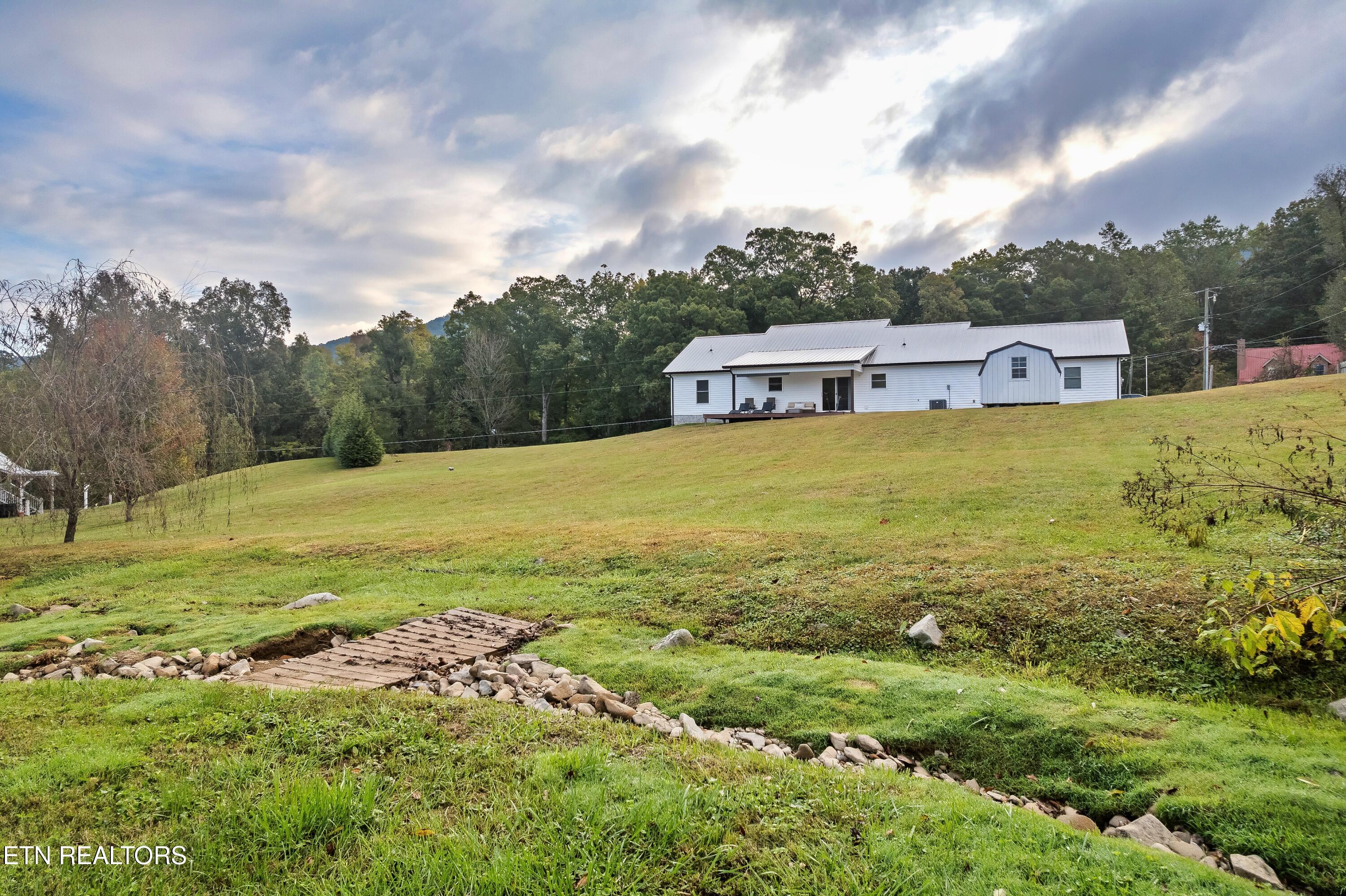 2814 Covemont Road Sevierville TN 37862