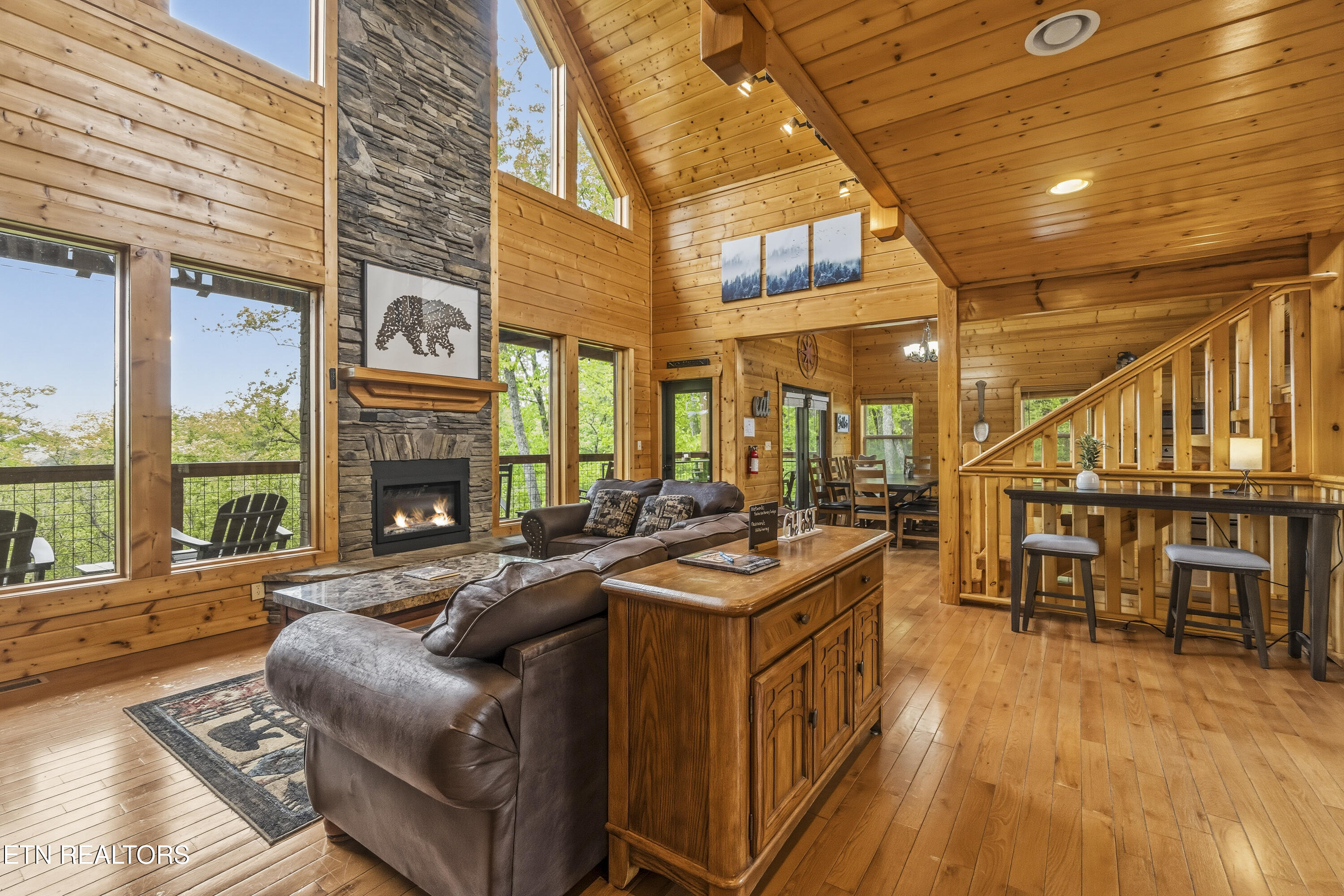2636 Cloud View Drive Sevierville TN 37862