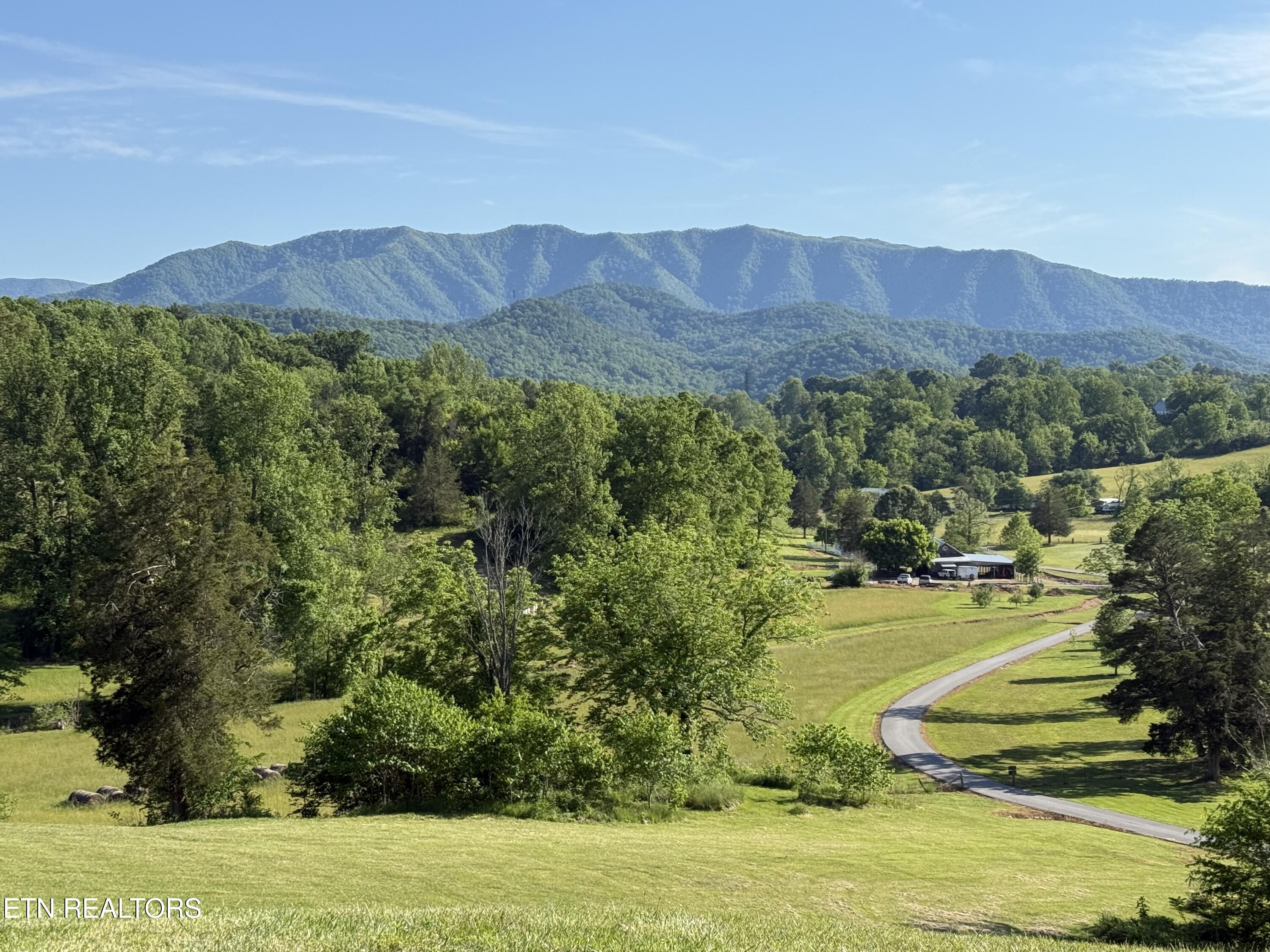 518 Old Cedar Creek Road Townsend TN 37882