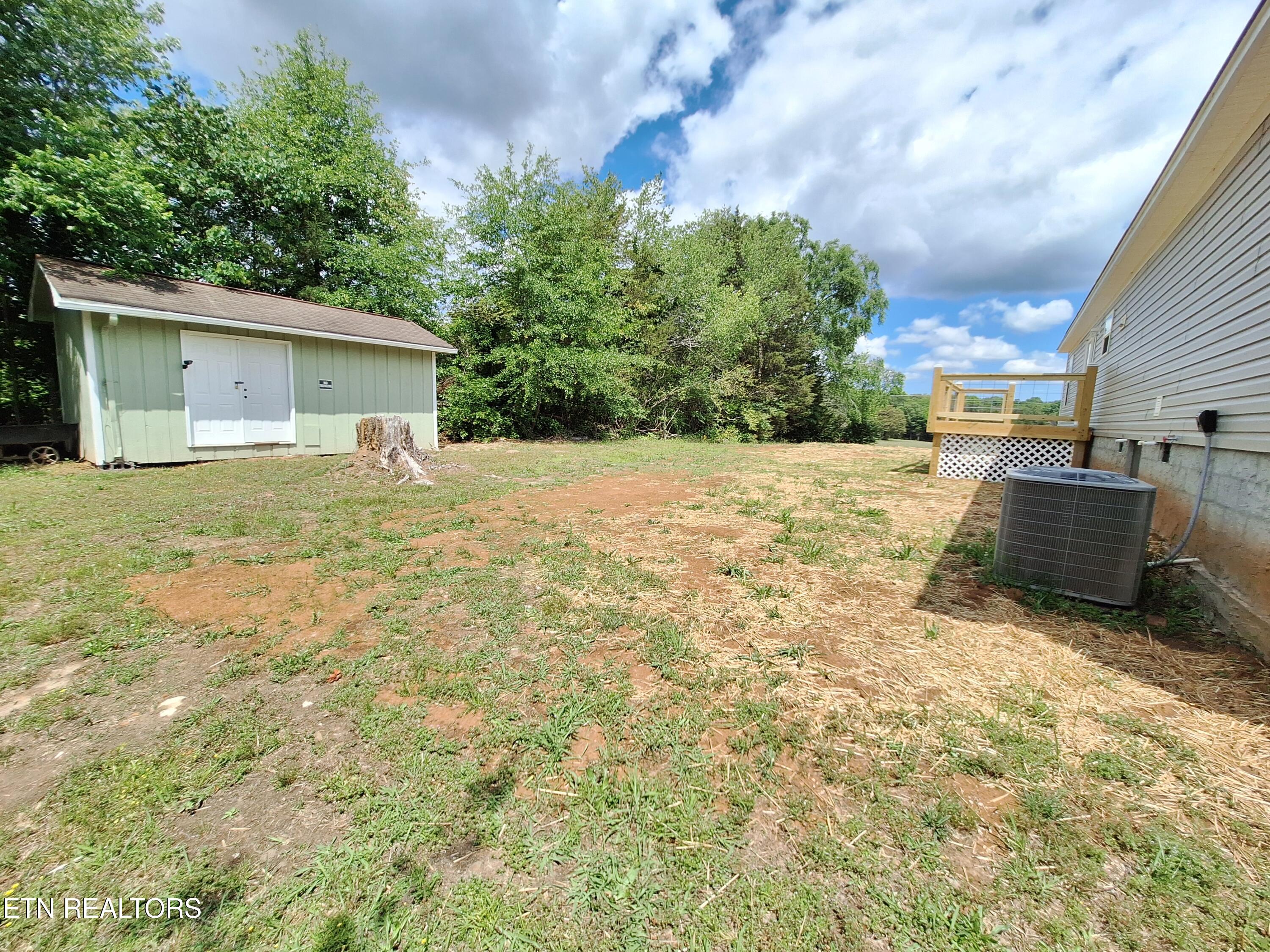 108 County Road 621 Etowah TN 37331