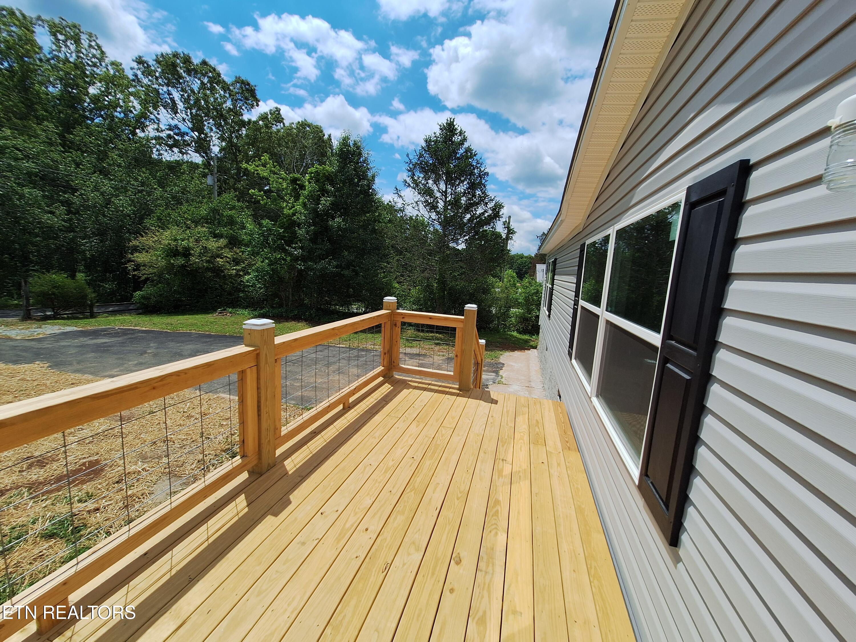 108 County Road 621 Etowah TN 37331