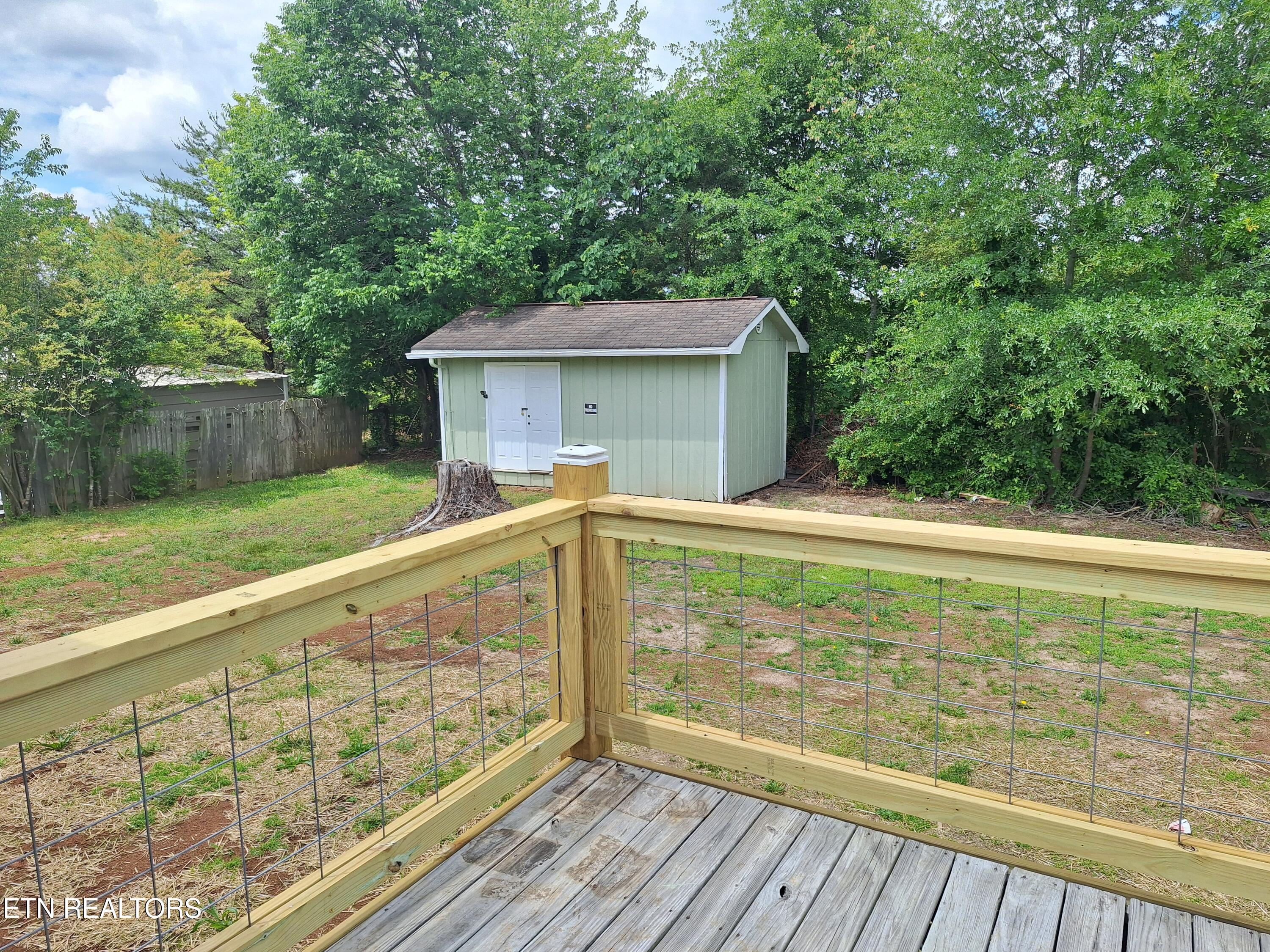108 County Road 621 Etowah TN 37331