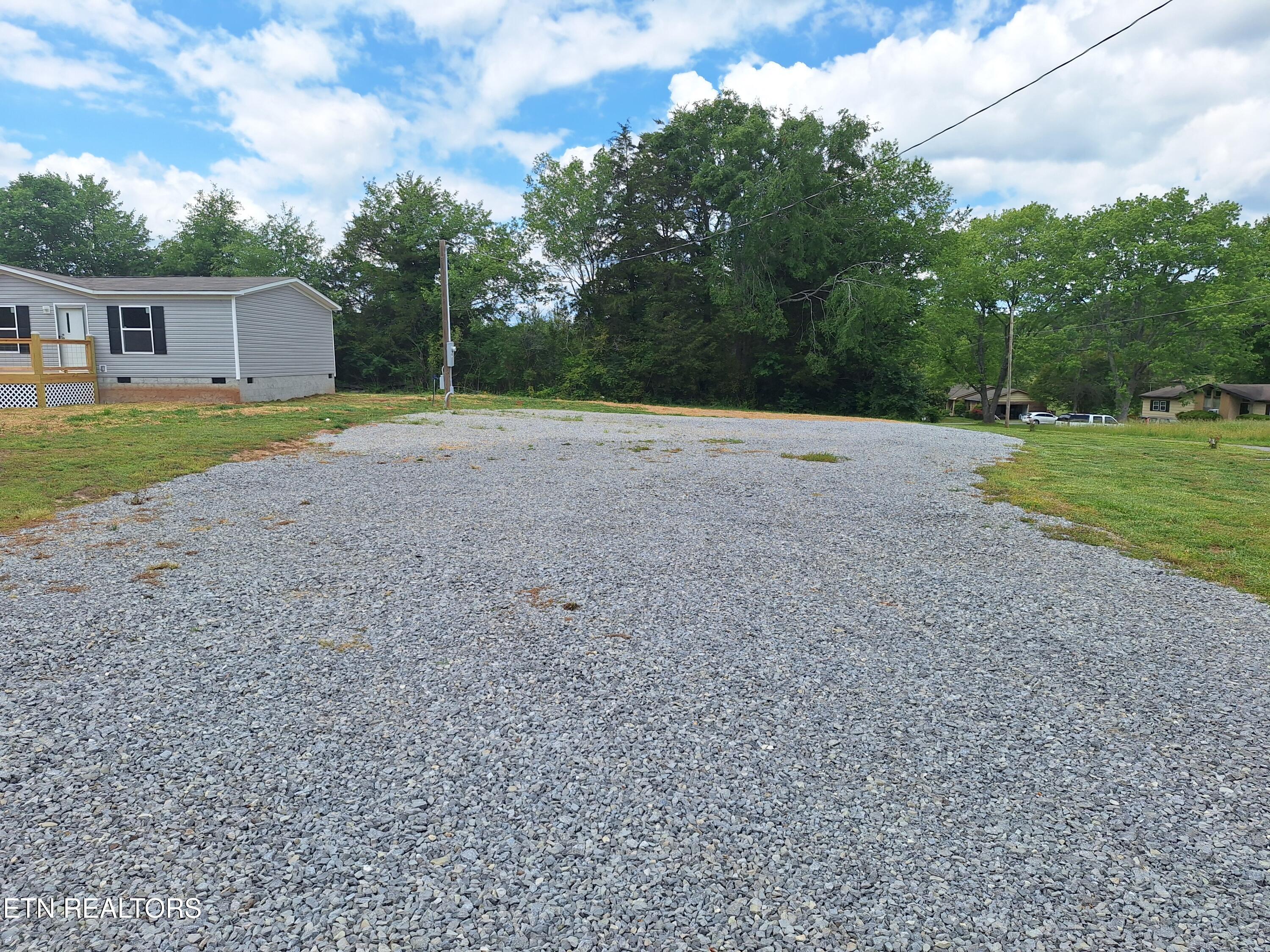 108 County Road 621 Etowah TN 37331