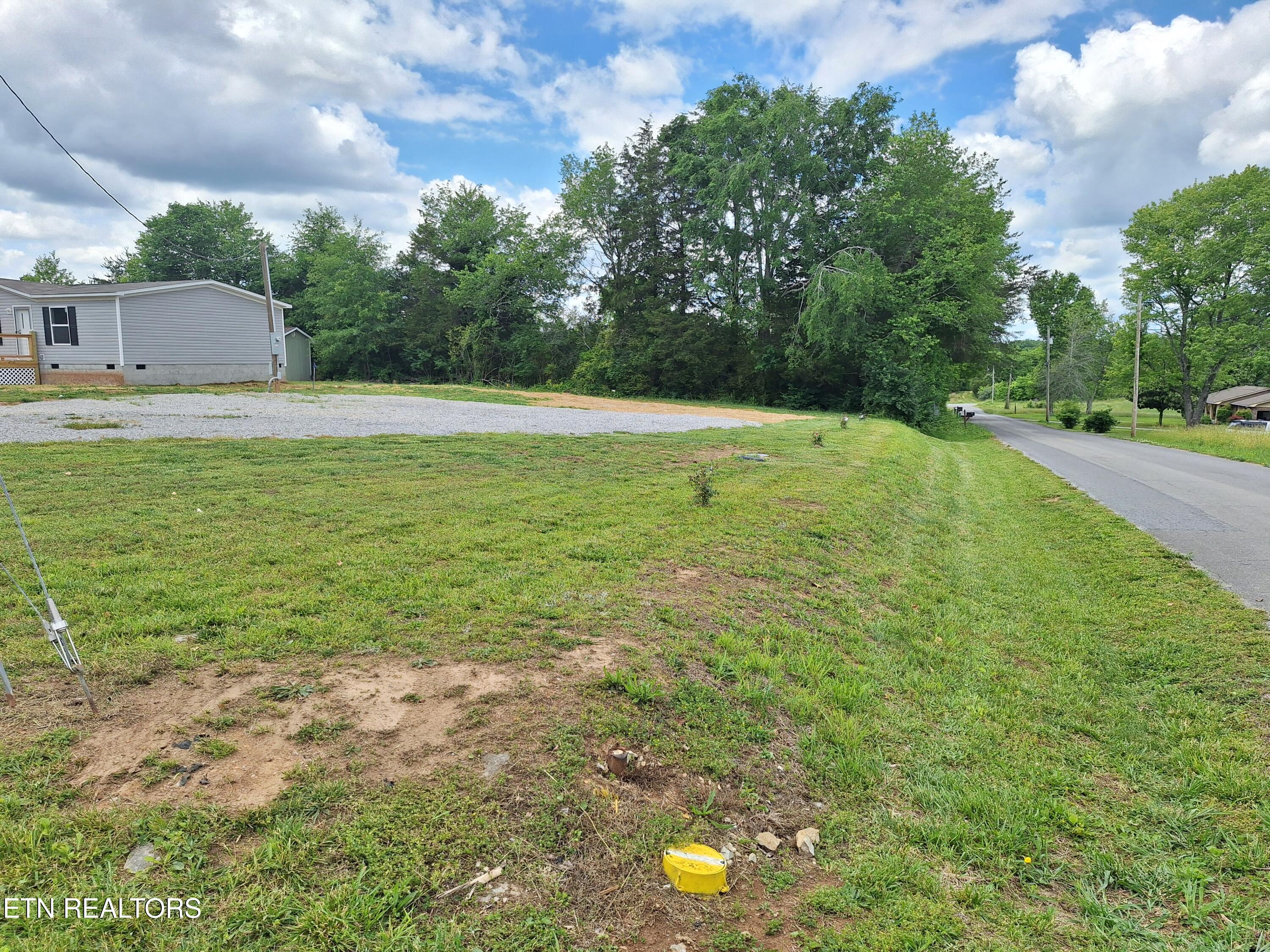 108 County Road 621 Etowah TN 37331