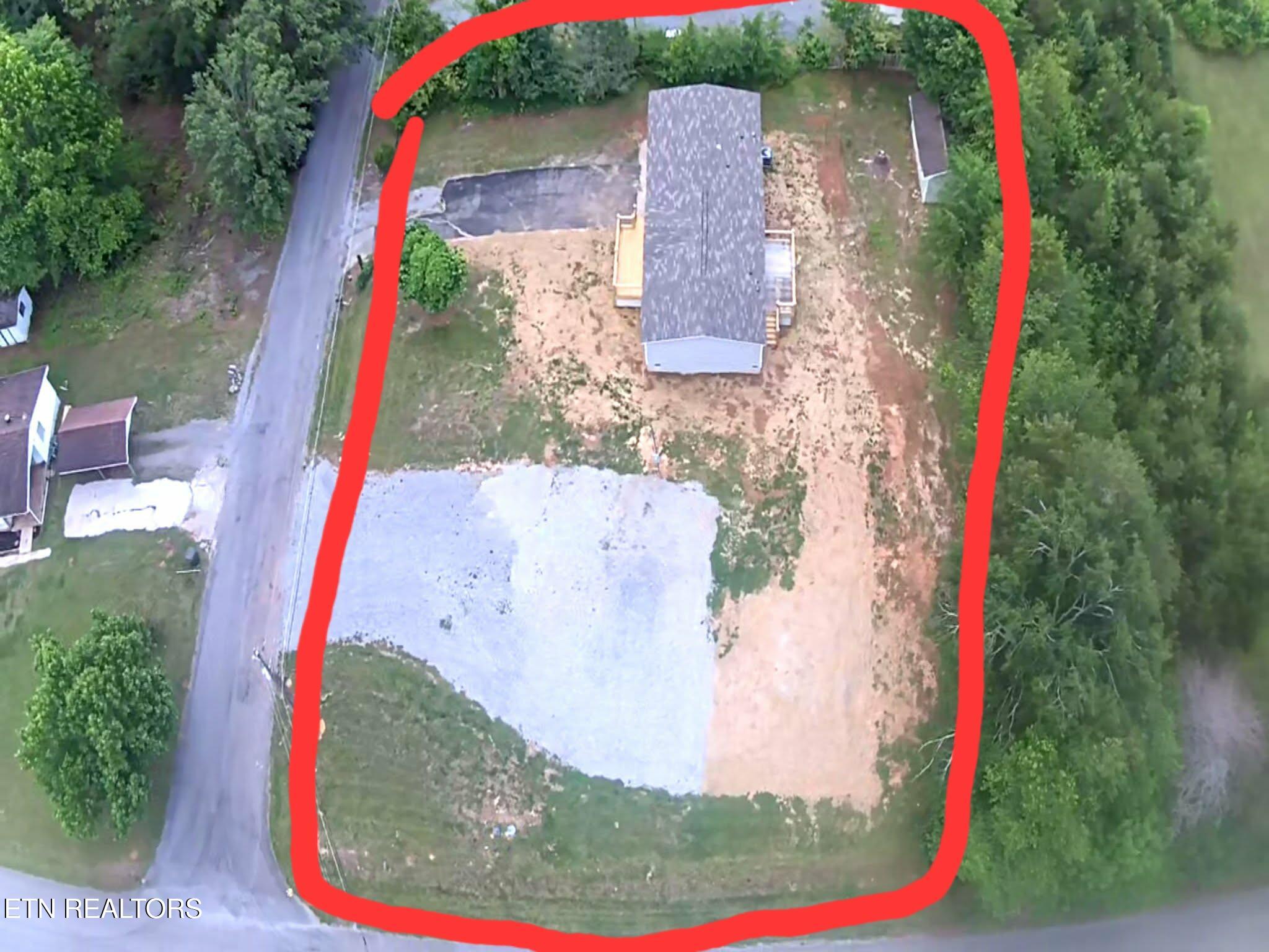 108 County Road 621 Etowah TN 37331