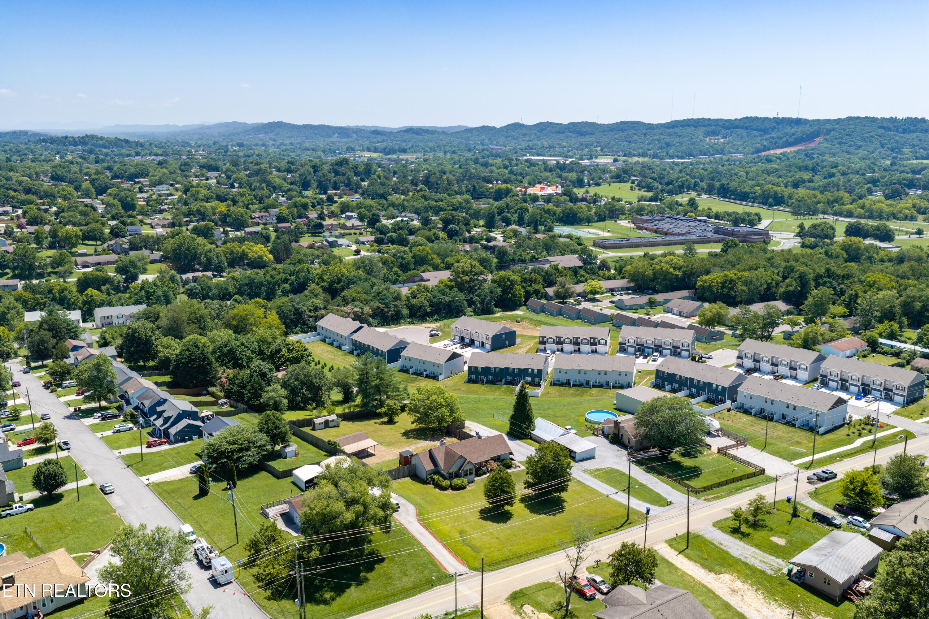 7702 Old Clinton Pike Powell TN 37849