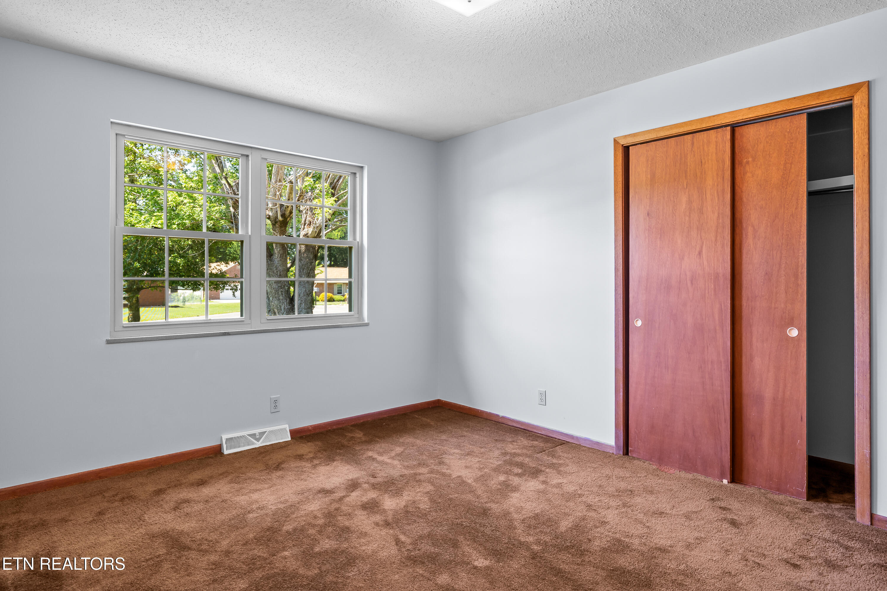 2828 Shady Lane Maryville TN 37803