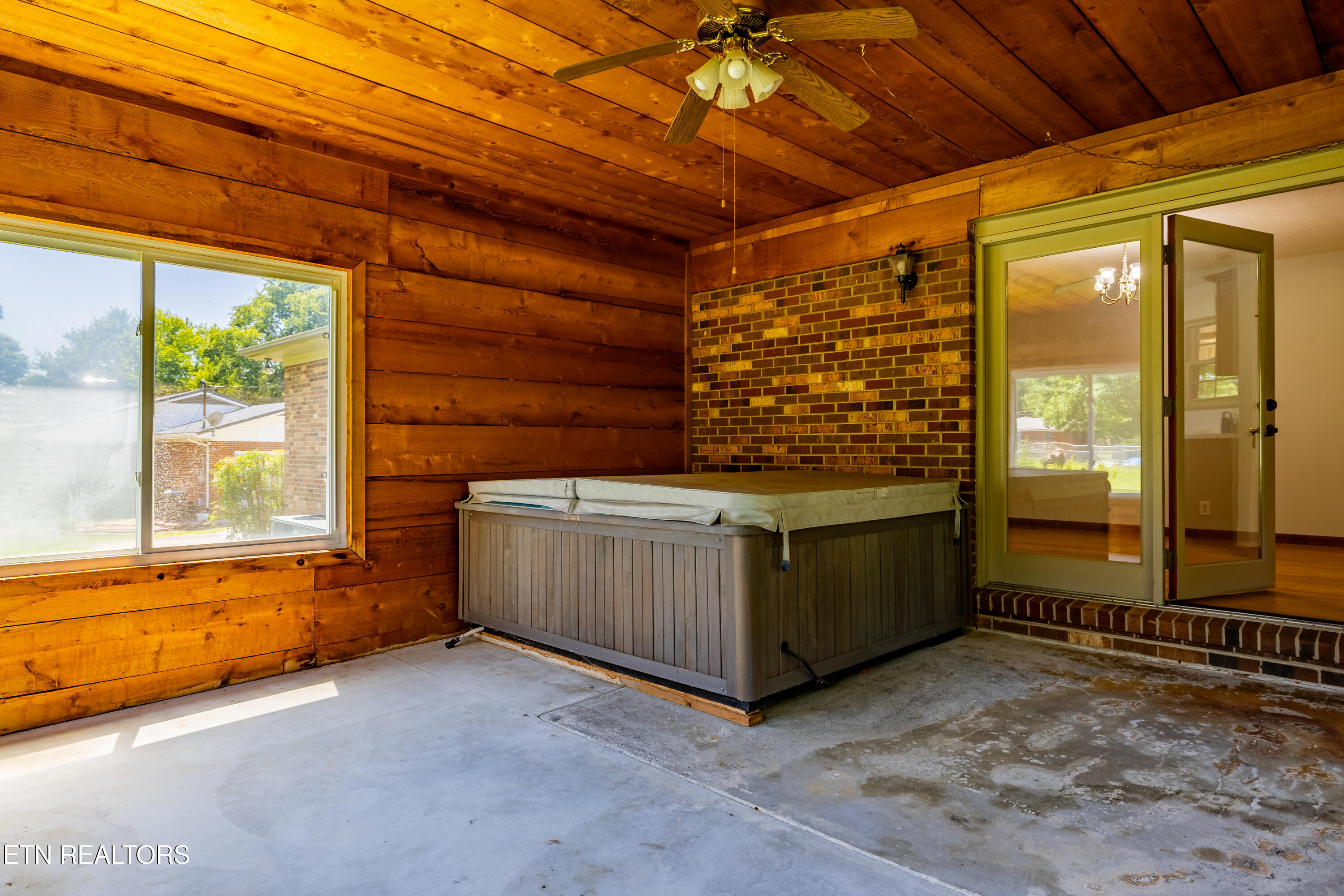 2828 Shady Lane Maryville TN 37803