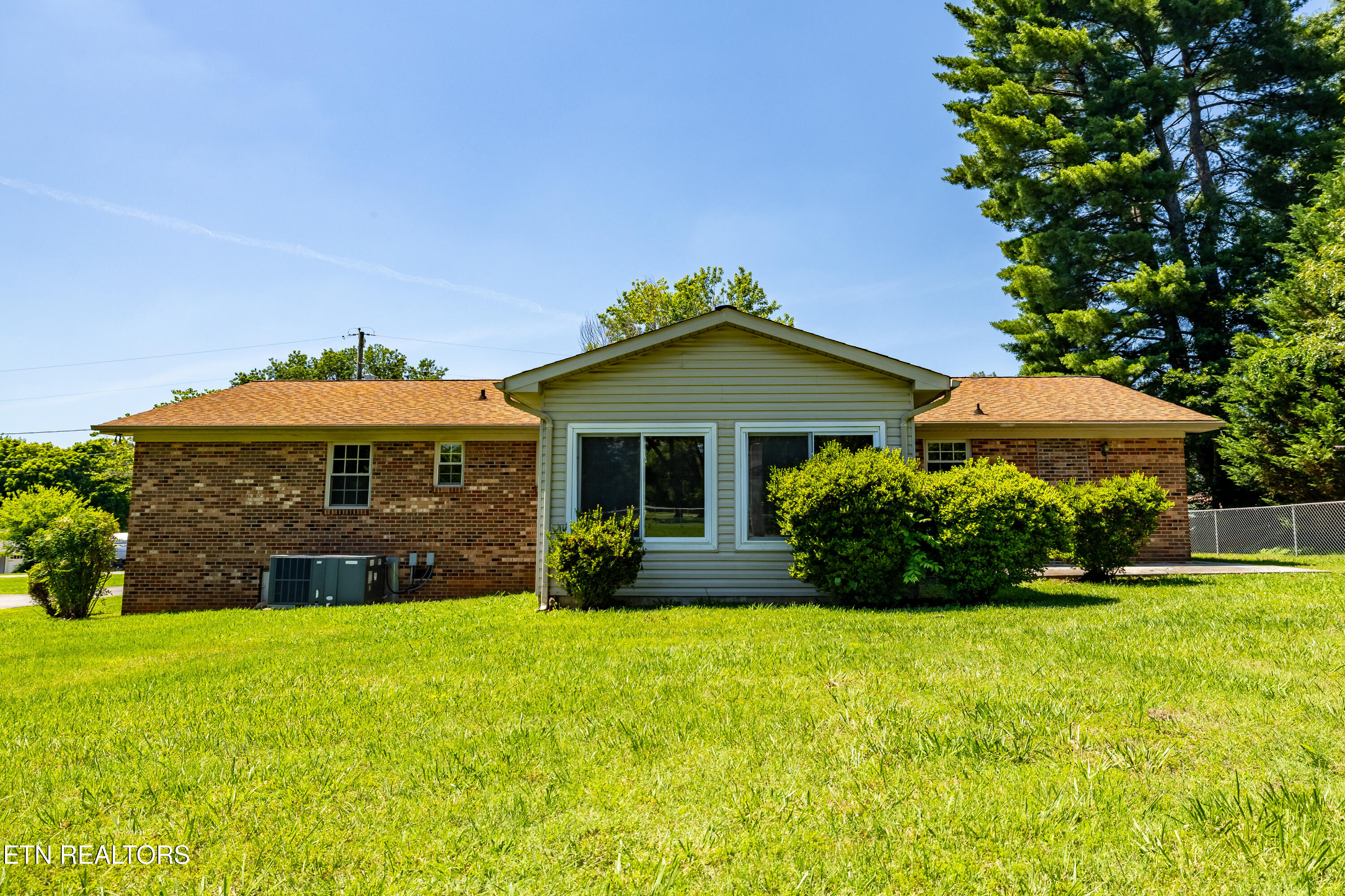 2828 Shady Lane Maryville TN 37803