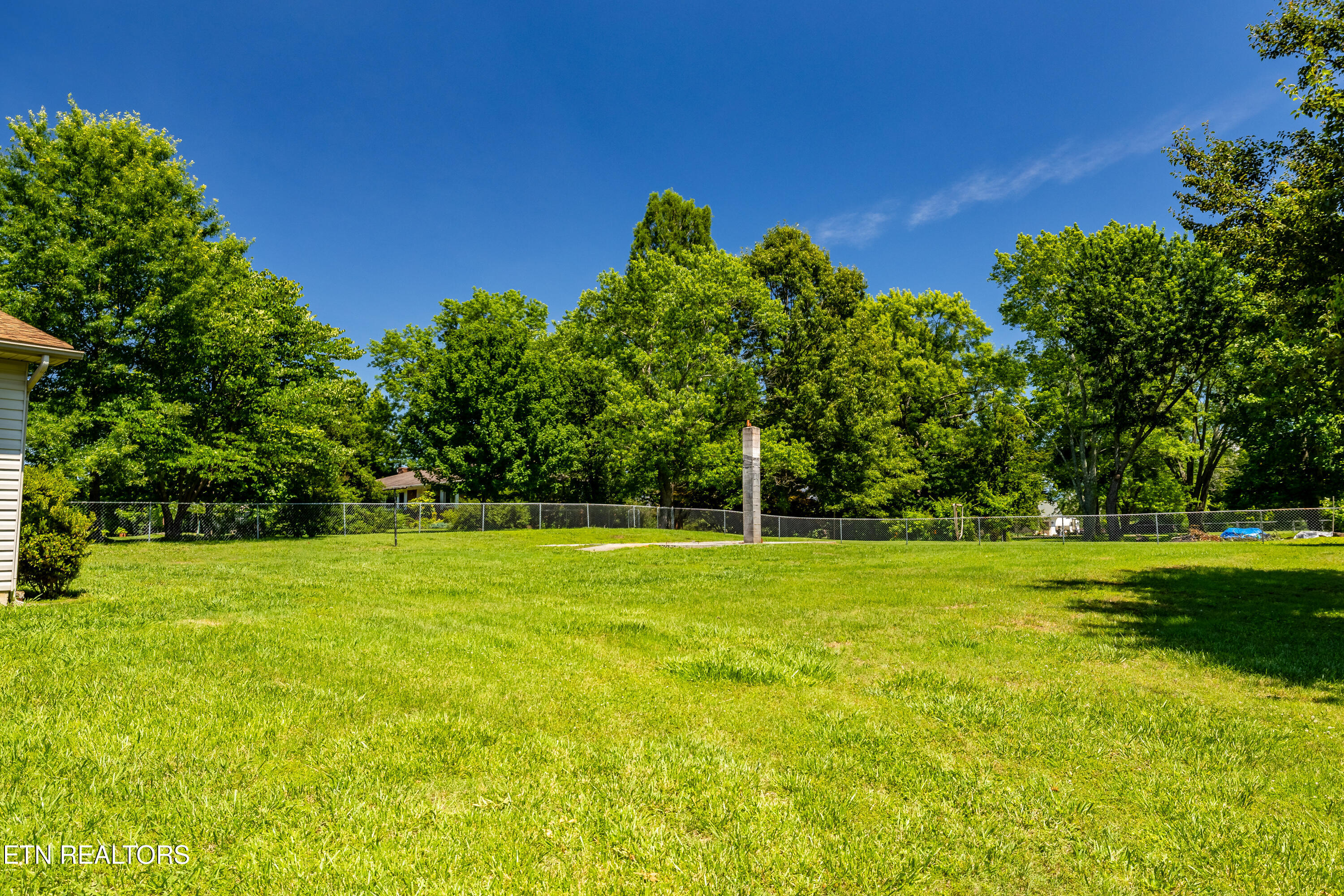2828 Shady Lane Maryville TN 37803