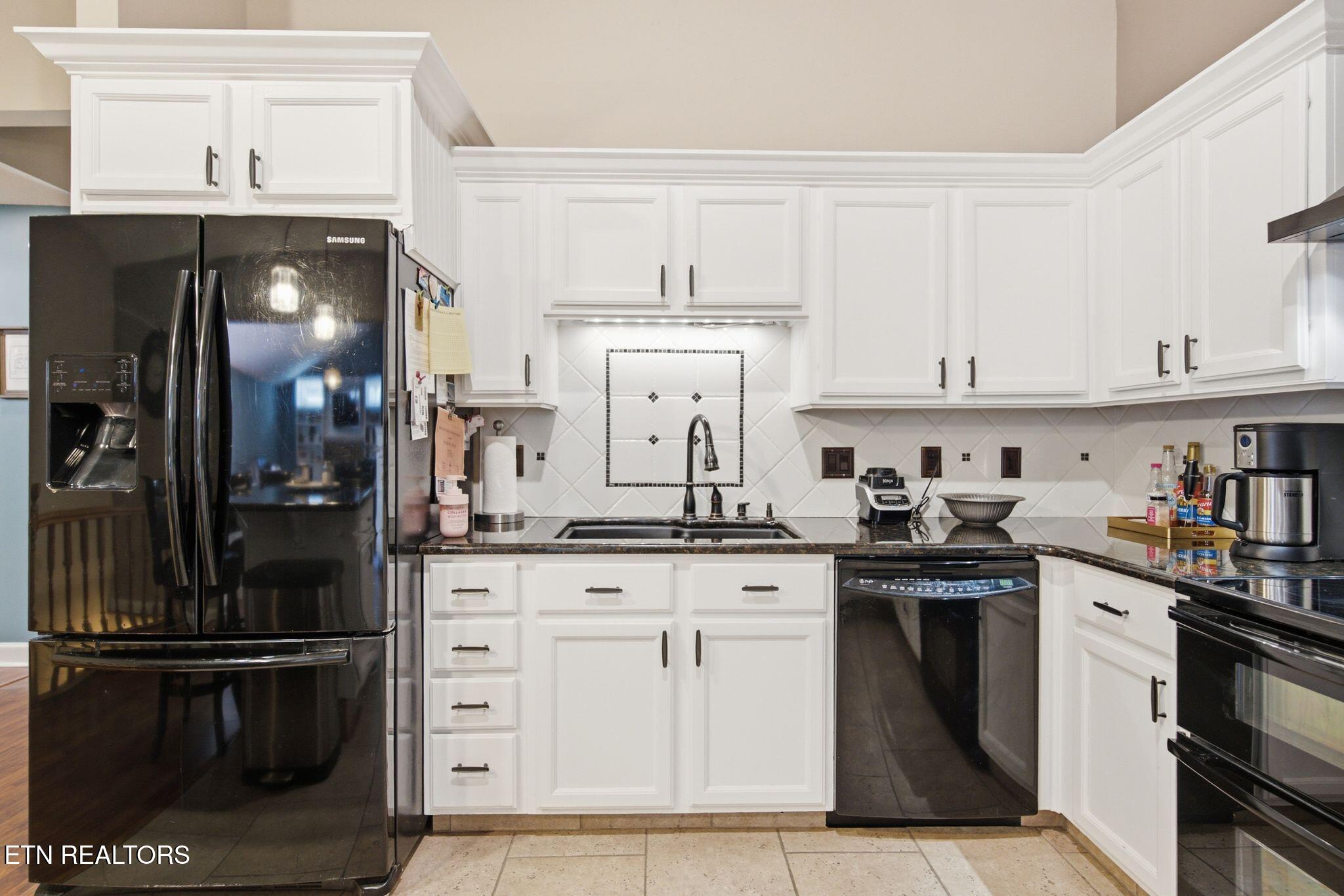 8008 Helen Drive Powell TN 37849
