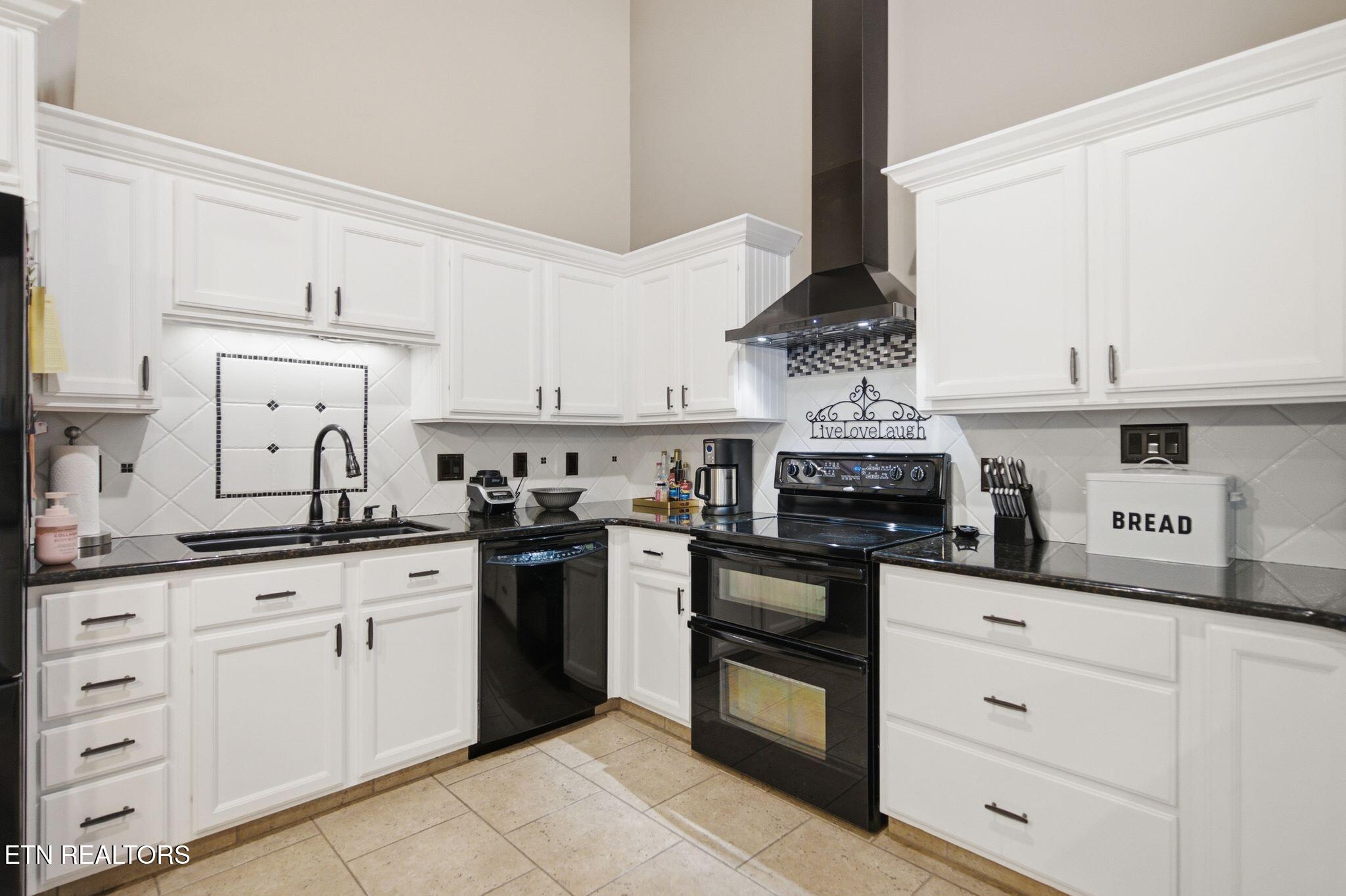 8008 Helen Drive Powell TN 37849