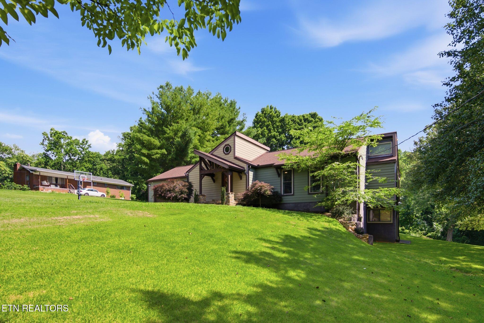 8008 Helen Drive Powell TN 37849