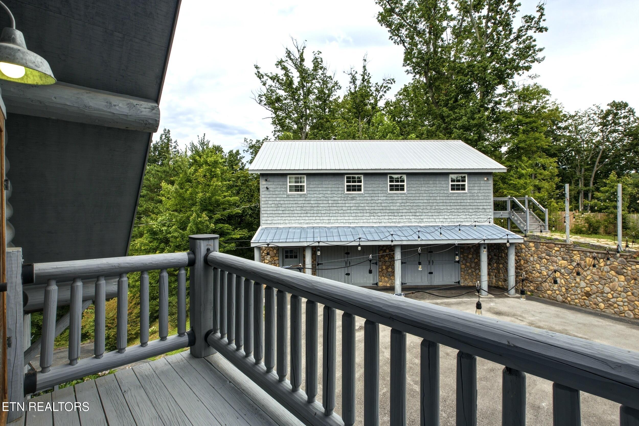 4167 Spring Creek Way Sevierville TN 37876