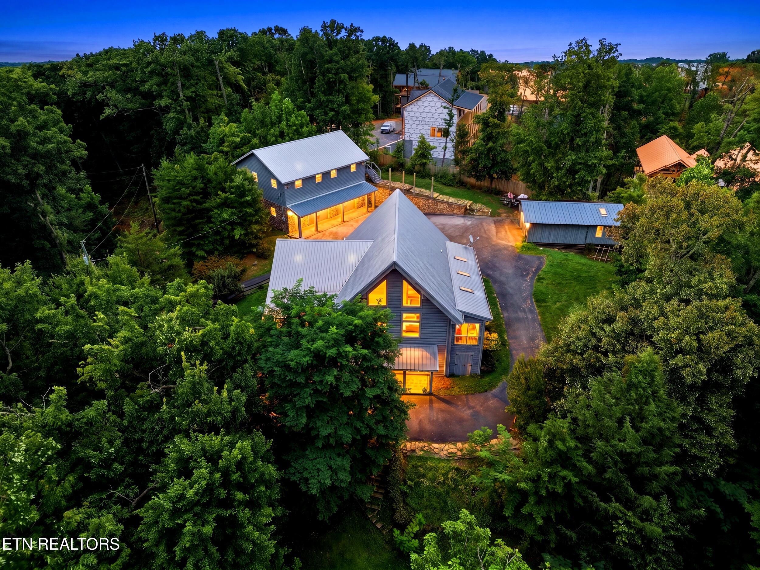 4167 Spring Creek Way Sevierville TN 37876