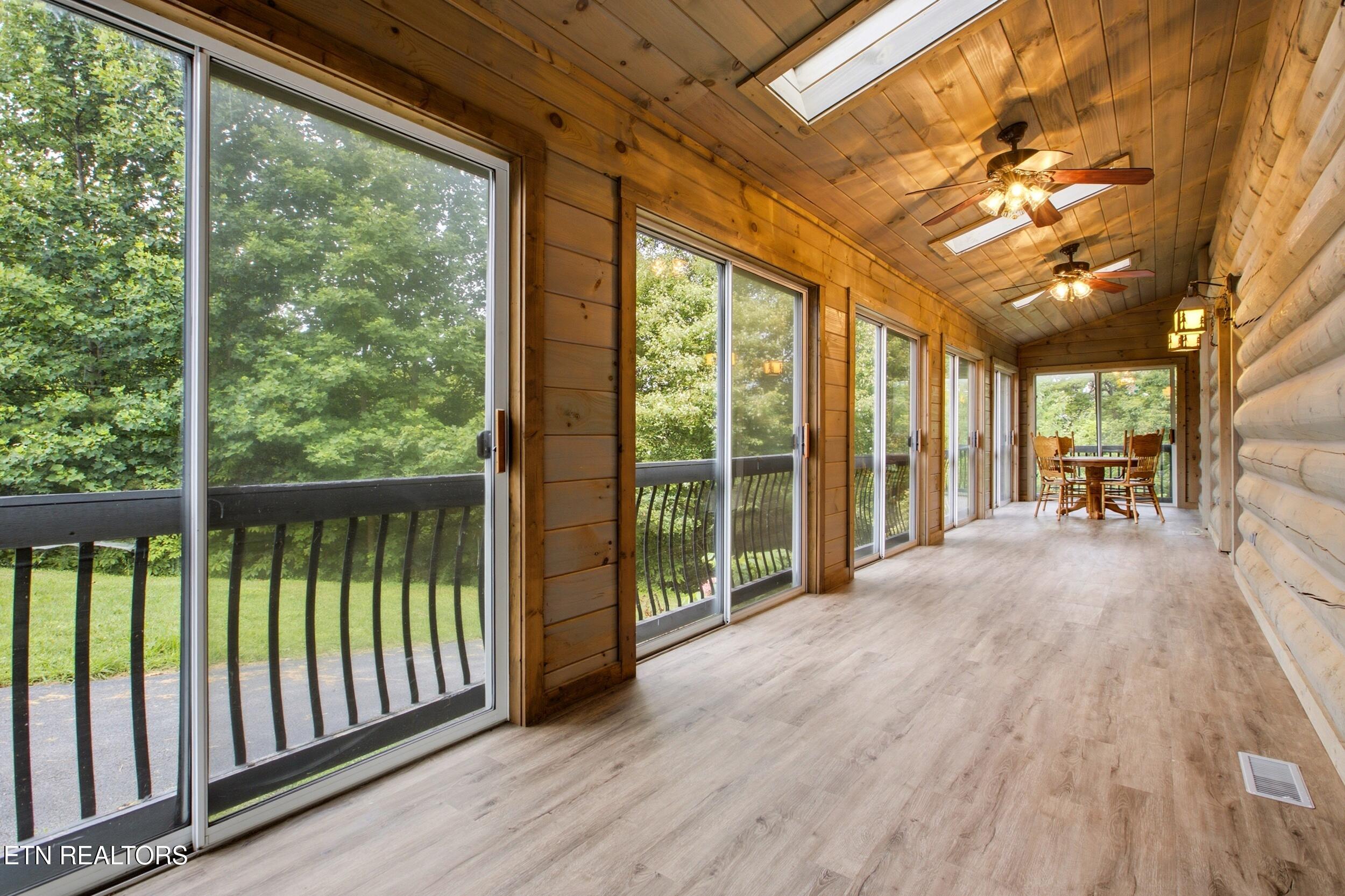 4167 Spring Creek Way Sevierville TN 37876